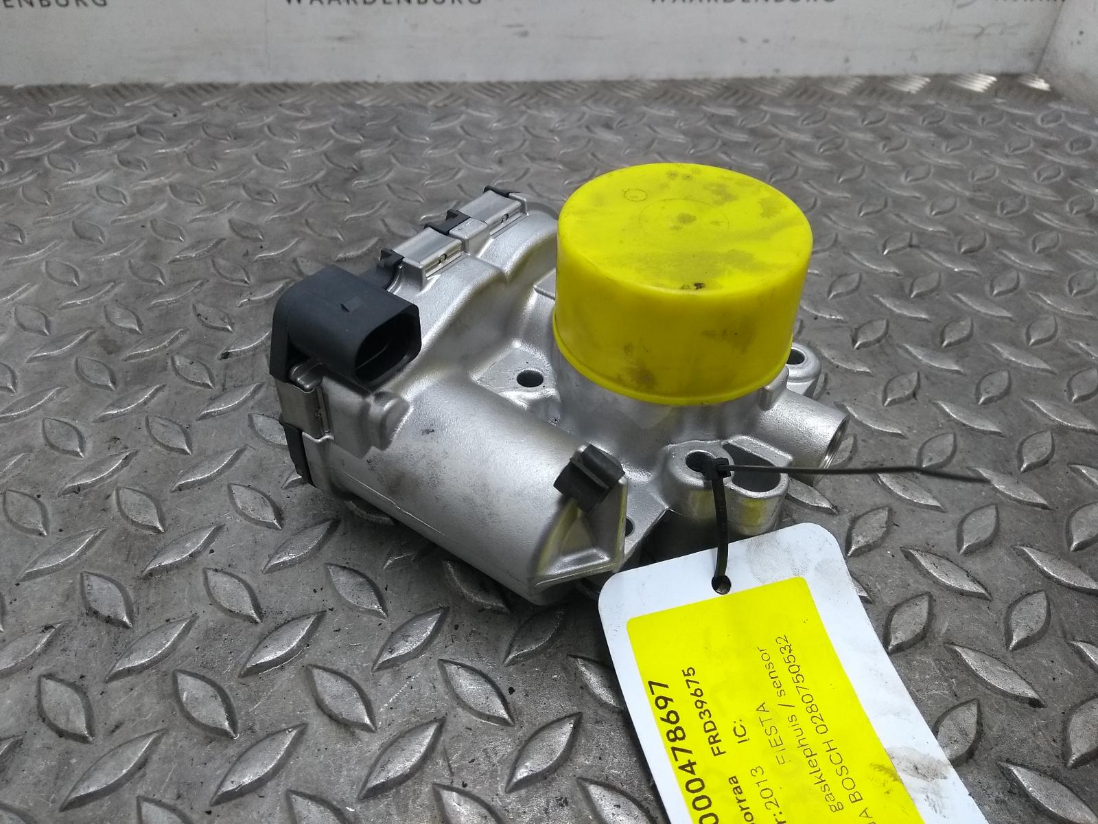 Bekijk Auto-onderdeel GASKLEPHUIS FORD FIESTA 2013