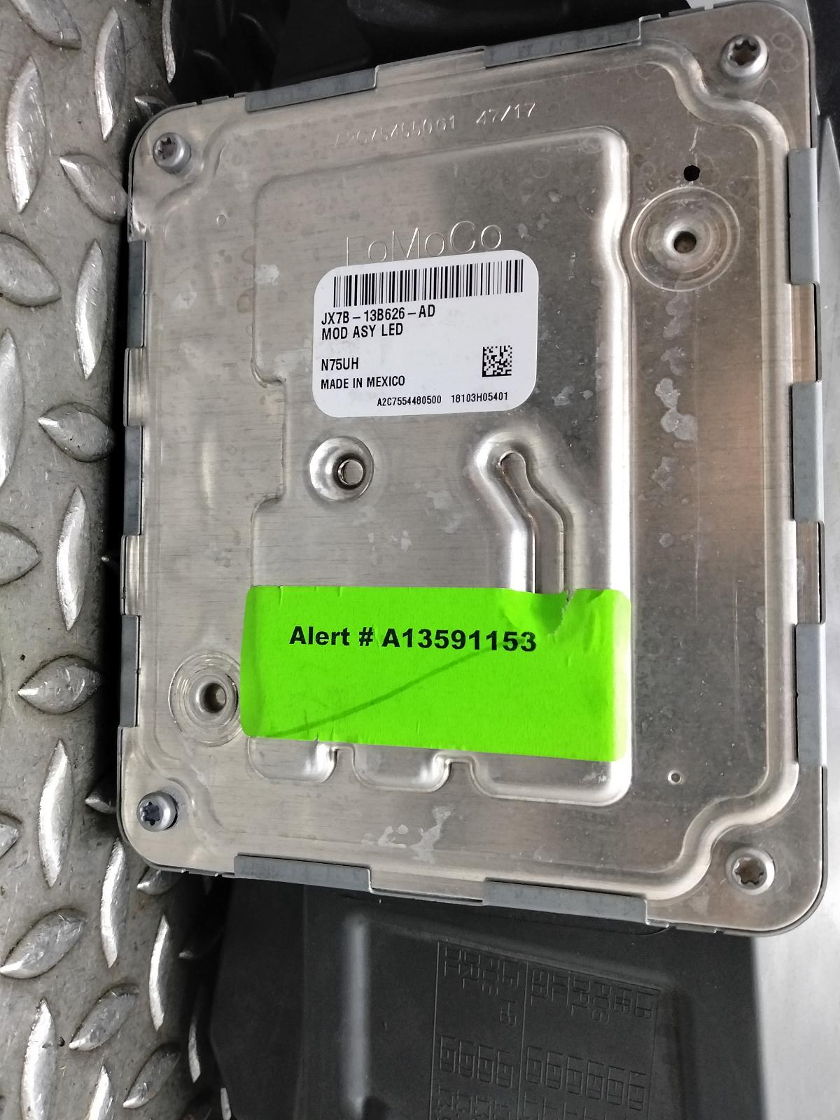 View Auto part KOPLAMP R FORD FOCUS 2018