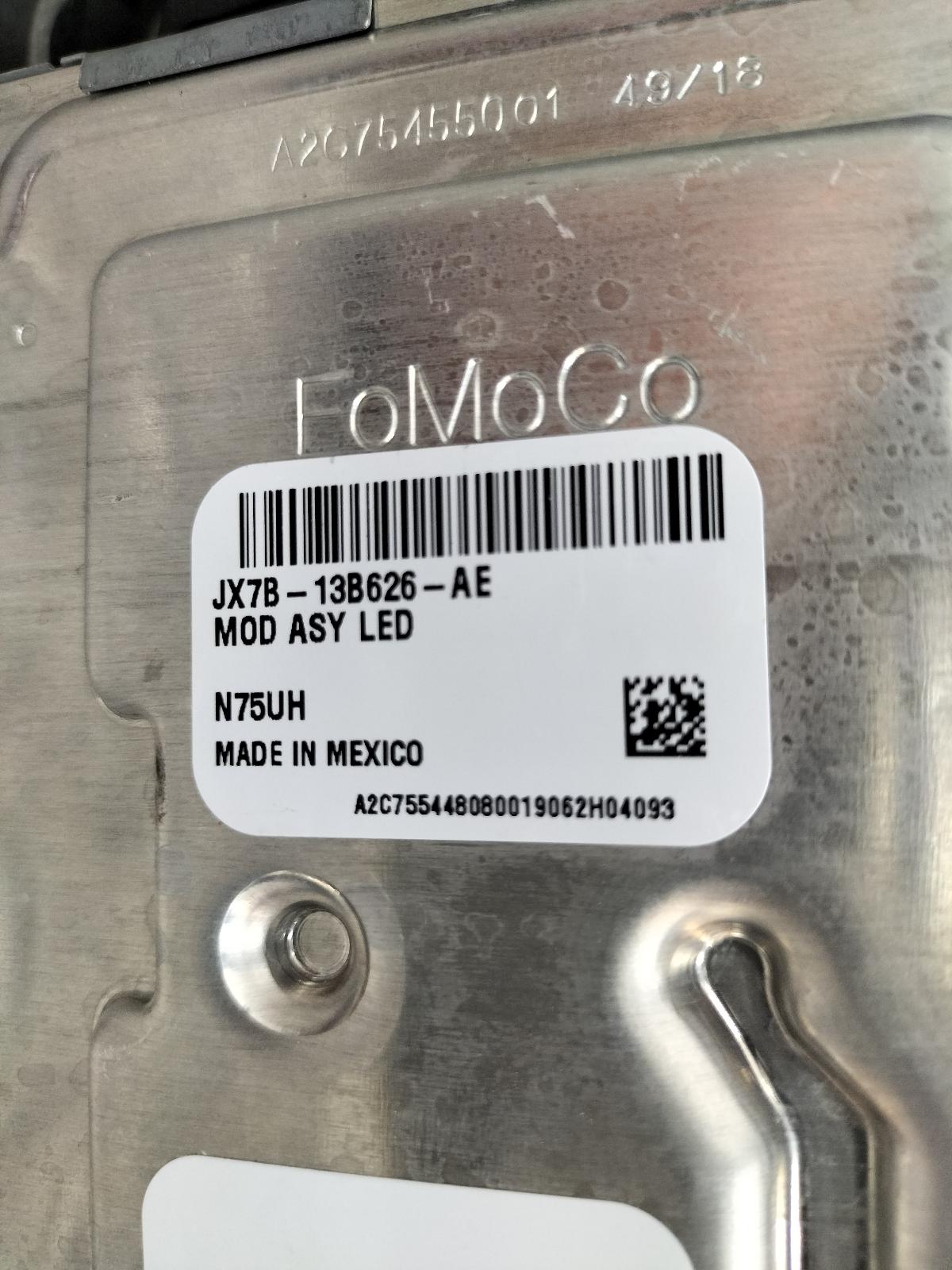 2018 FORD FOCUS KOPLAMP R View Auto part KOPLAMP R FORD FOCUS 2018