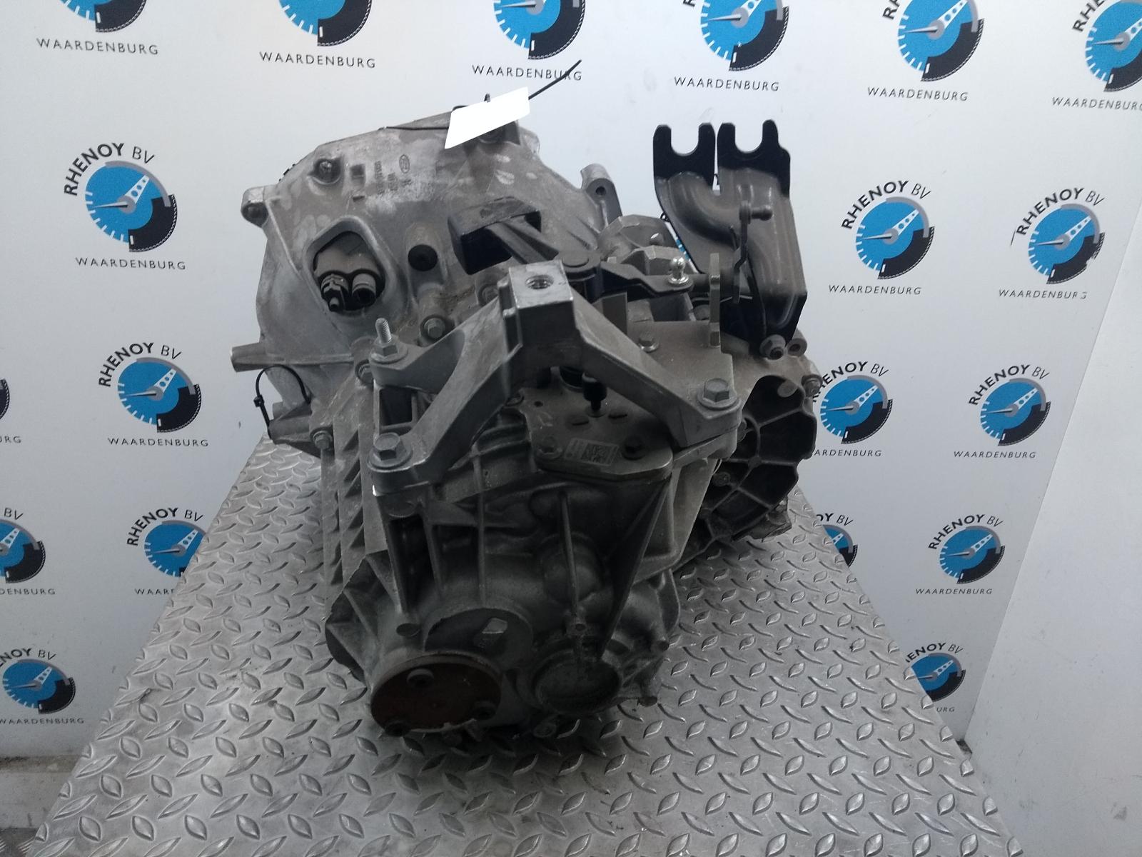 2013 FORD MONDEO TRANSMISSIE / VERSNELLINGSBAK View Auto part TRANSMISSIE / VERSNELLINGSBAK FORD MONDEO 2013