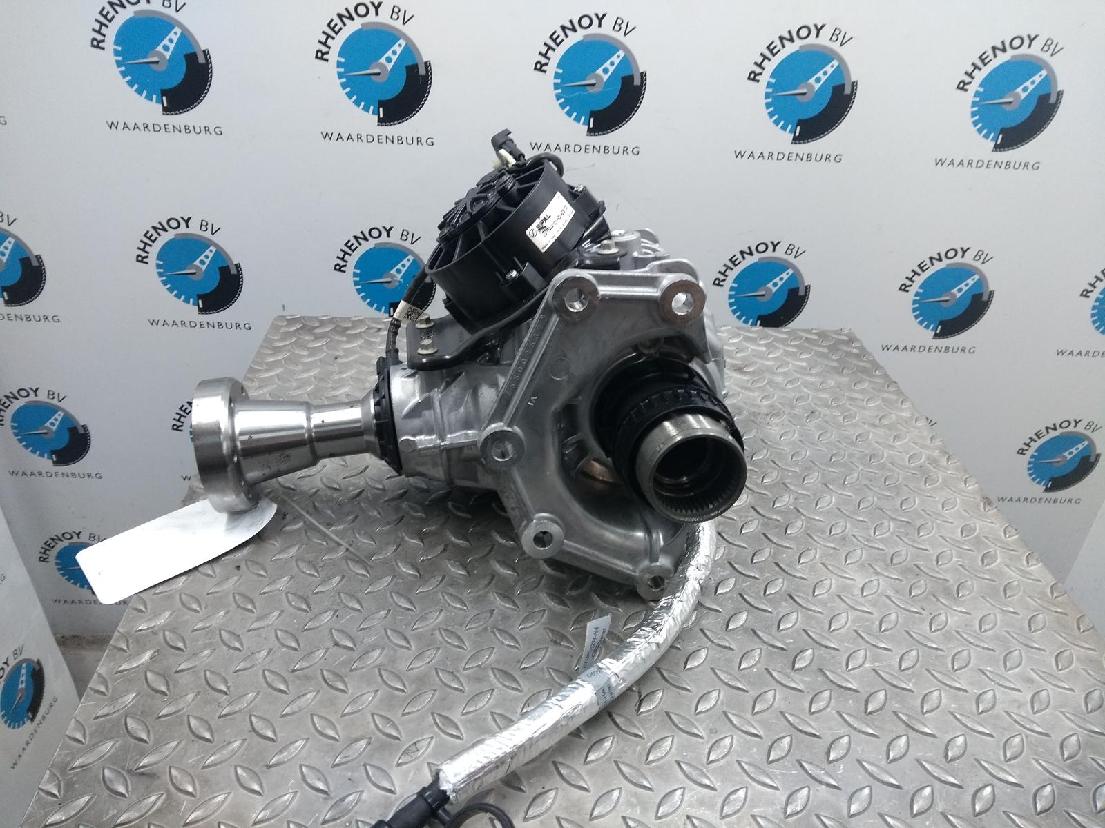 View Auto part TUSSENBAK FORD S MAX 2017