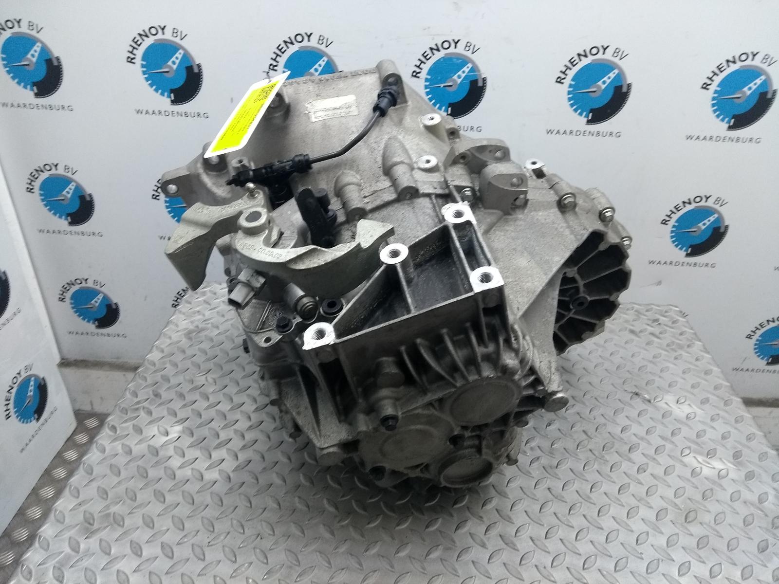 2016 FORD S MAX TRANSMISSIE / VERSNELLINGSBAK View Auto part TRANSMISSIE / VERSNELLINGSBAK FORD S MAX 2016