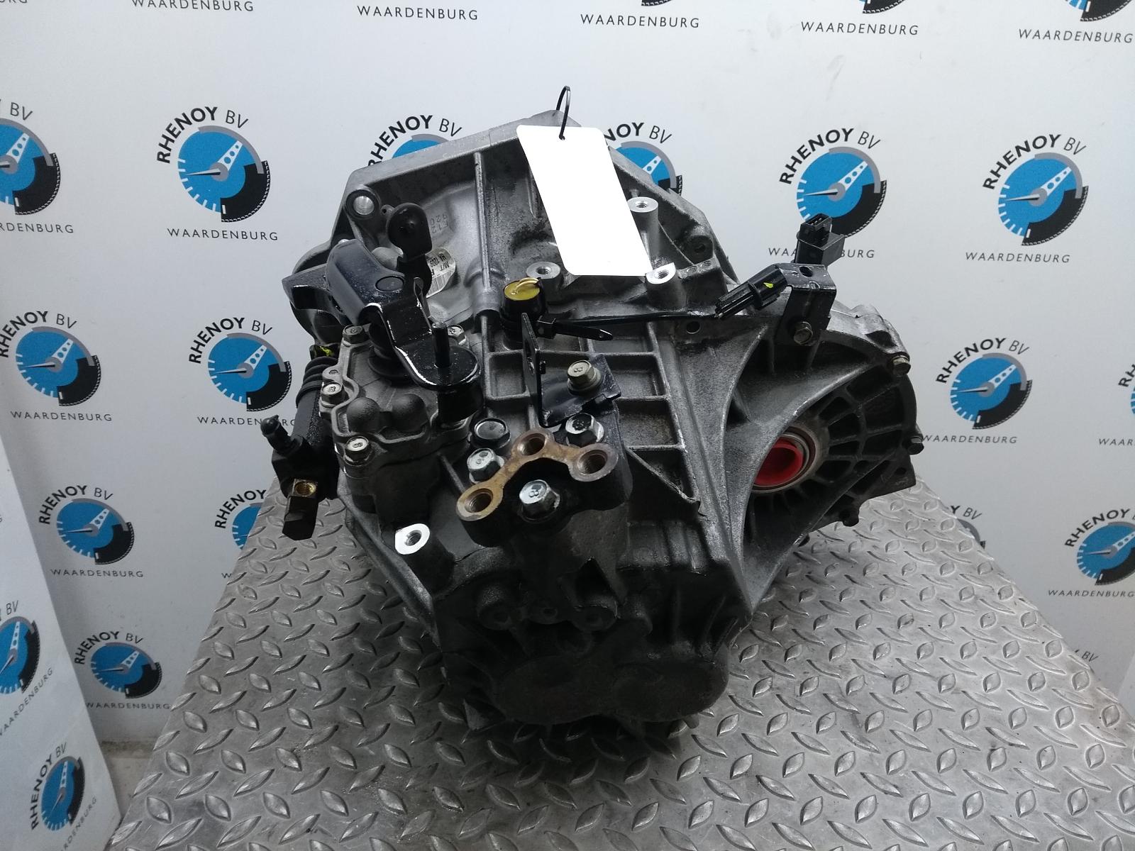 2015 HYUNDAI I20 TRANSMISSIE / VERSNELLINGSBAK View Auto part TRANSMISSIE / VERSNELLINGSBAK HYUNDAI I20 2015