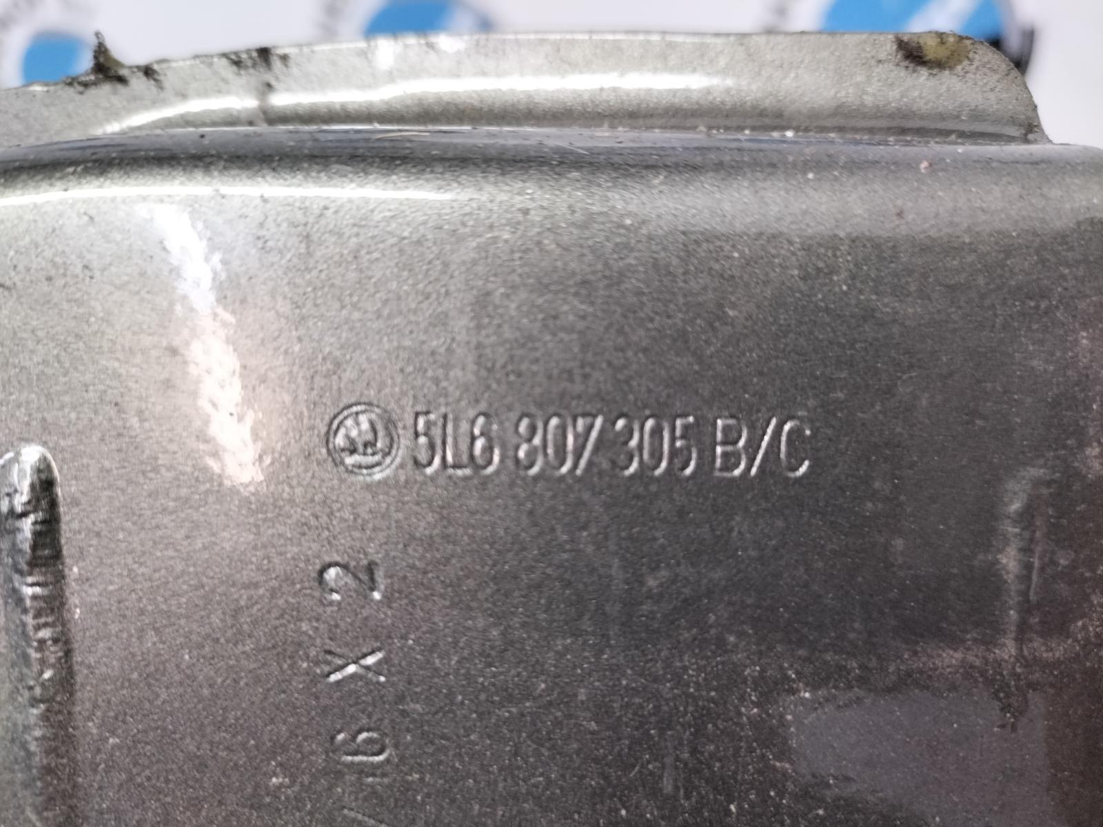 2016 SKODA YETI BUMPERBALK ACHTER View Auto part BUMPERBALK ACHTER SKODA YETI 2016