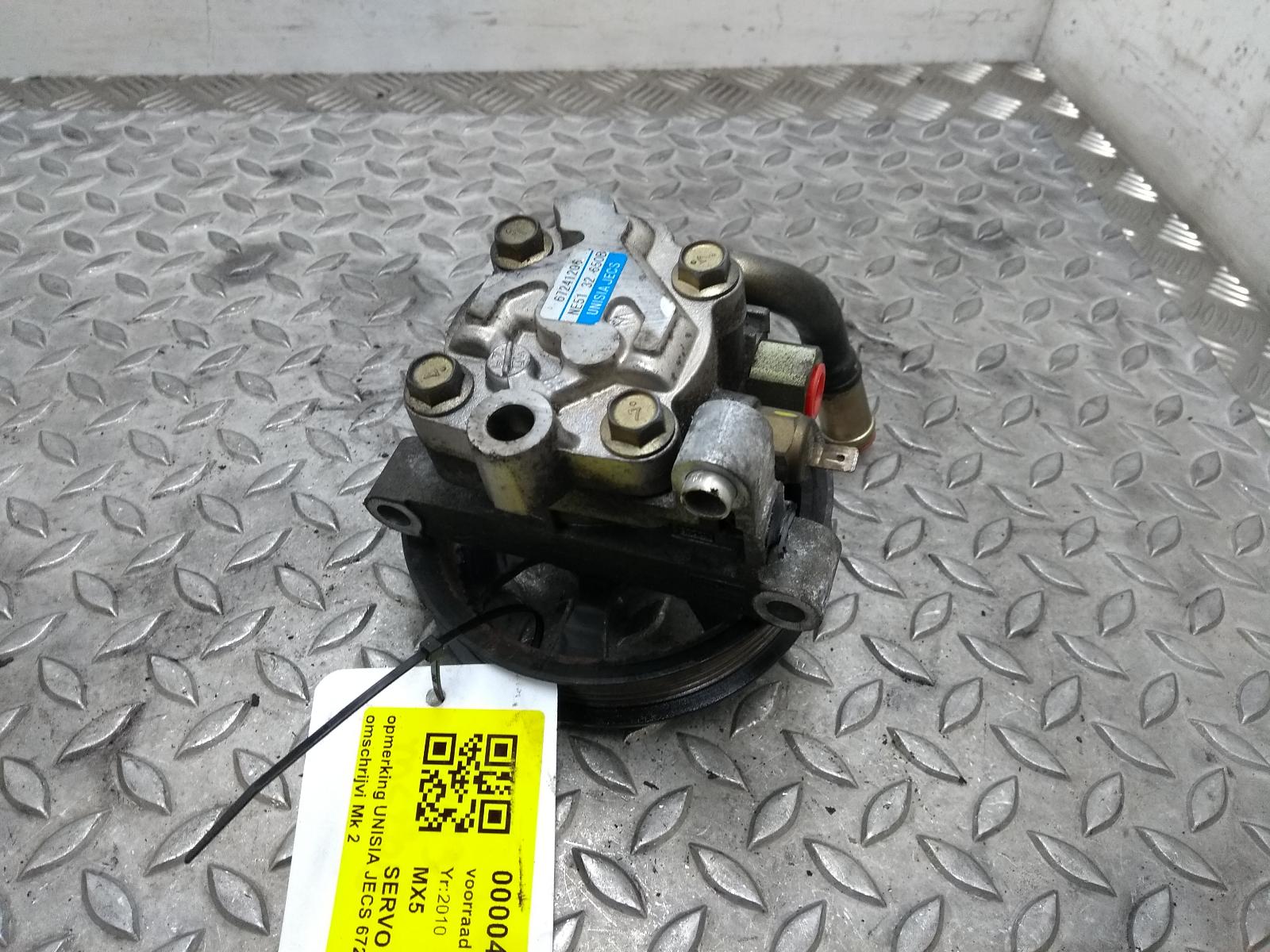 Bekijk Auto-onderdeel STUURPOMP MAZDA MX5 2010
