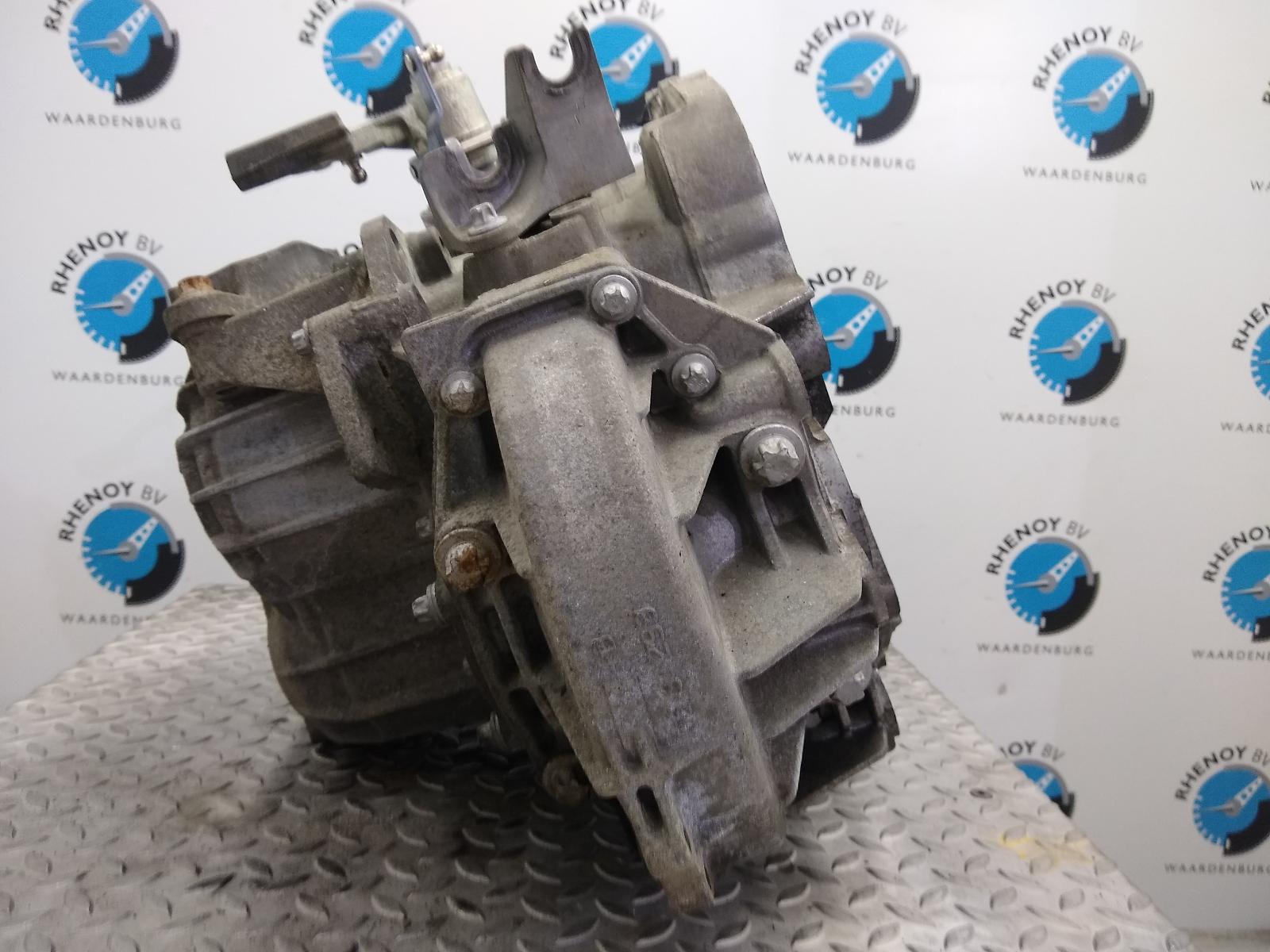 2009 OPEL / VAUXHALL ASTRA TRANSMISSIE / VERSNELLINGSBAK View Auto part TRANSMISSIE / VERSNELLINGSBAK OPEL / VAUXHALL ASTRA 2009