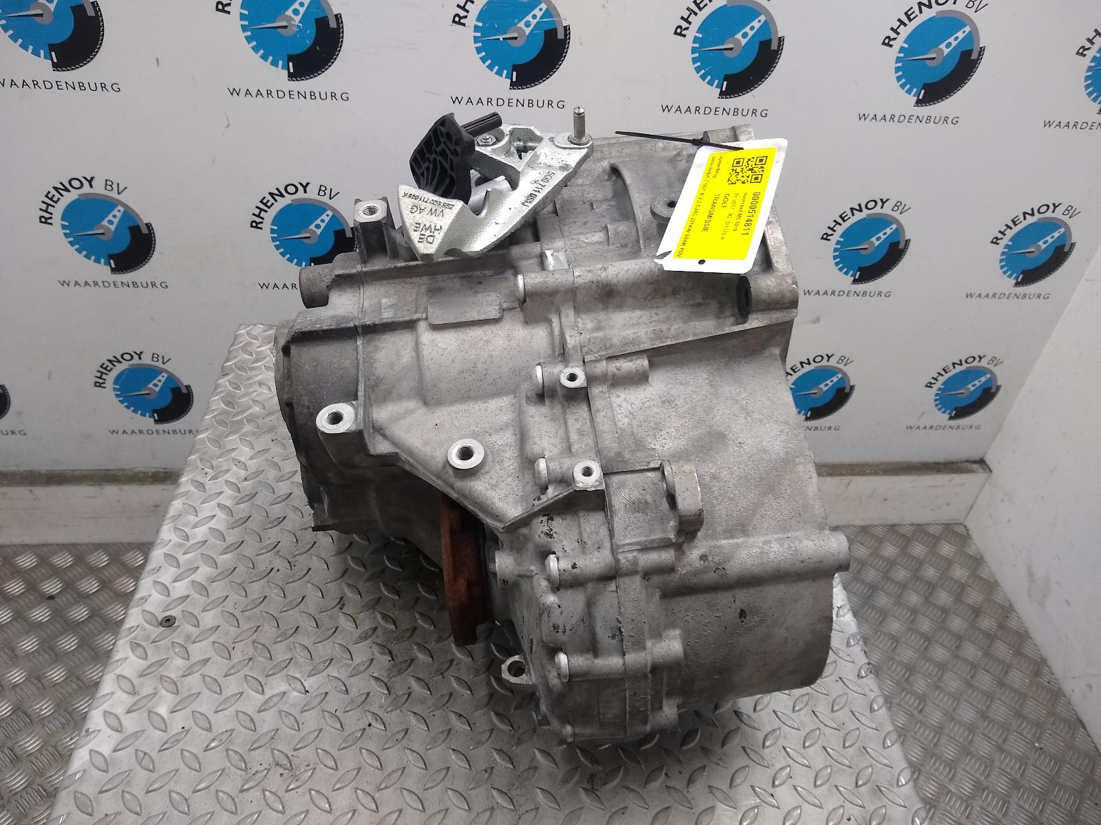 2017 VOLKSWAGEN GOLF TRANSMISSIE / VERSNELLINGSBAK View Auto part TRANSMISSIE / VERSNELLINGSBAK VOLKSWAGEN GOLF 2017