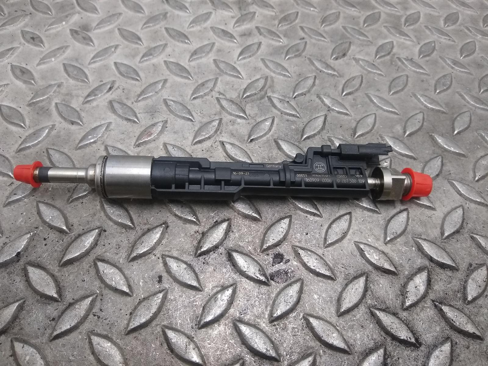 Bekijk Auto-onderdeel BRANDSTOF INJECTOR / VERSTUIVER BMW X3 2014