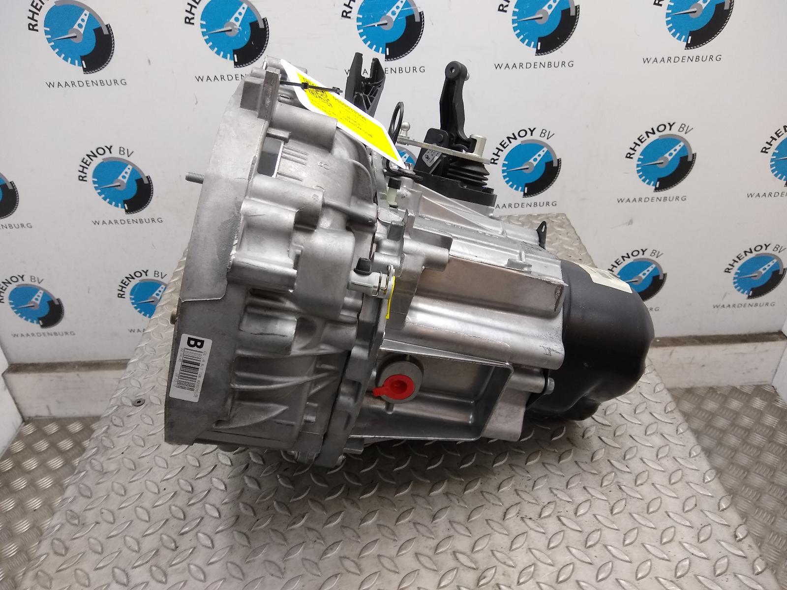 View Auto part TRANSMISSIE / VERSNELLINGSBAK RENAULT FLUENCE 2014