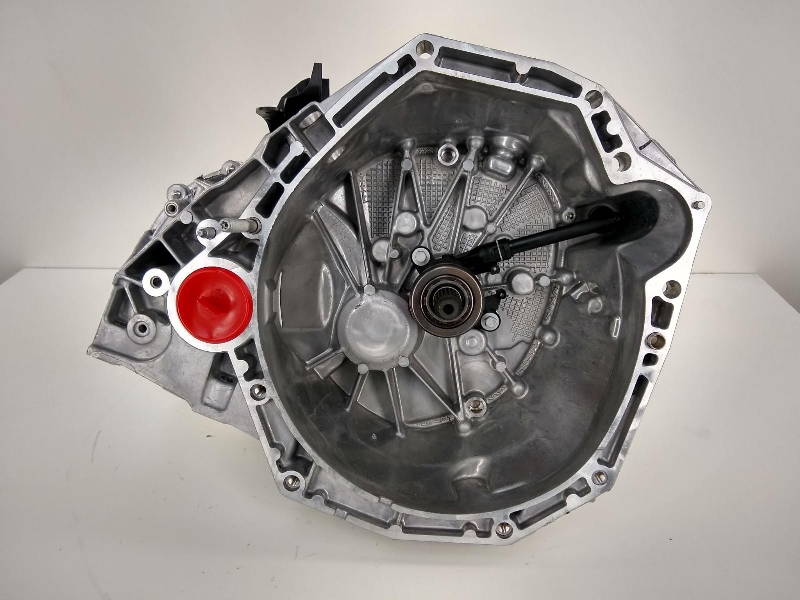 2015 DACIA DUSTER TRANSMISSIE / VERSNELLINGSBAK View Auto part TRANSMISSIE / VERSNELLINGSBAK DACIA DUSTER 2015