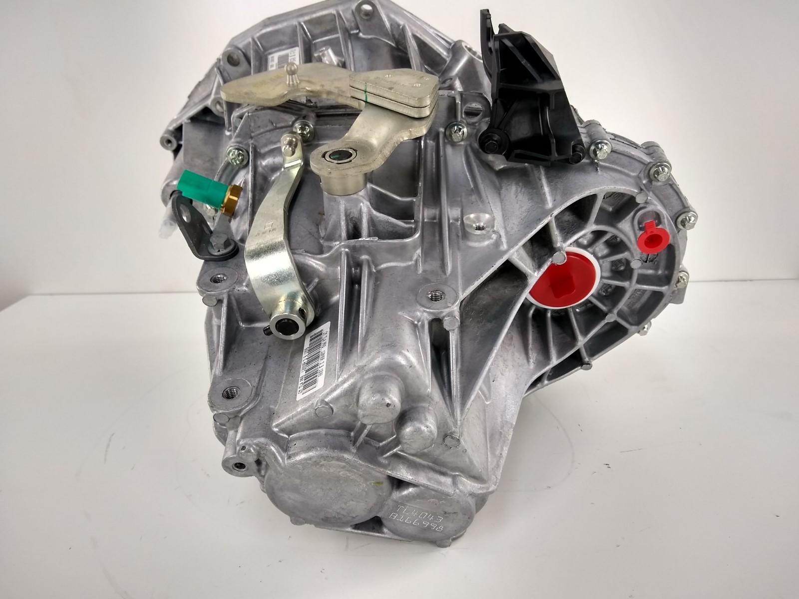 2015 DACIA DUSTER TRANSMISSIE / VERSNELLINGSBAK View Auto part TRANSMISSIE / VERSNELLINGSBAK DACIA DUSTER 2015