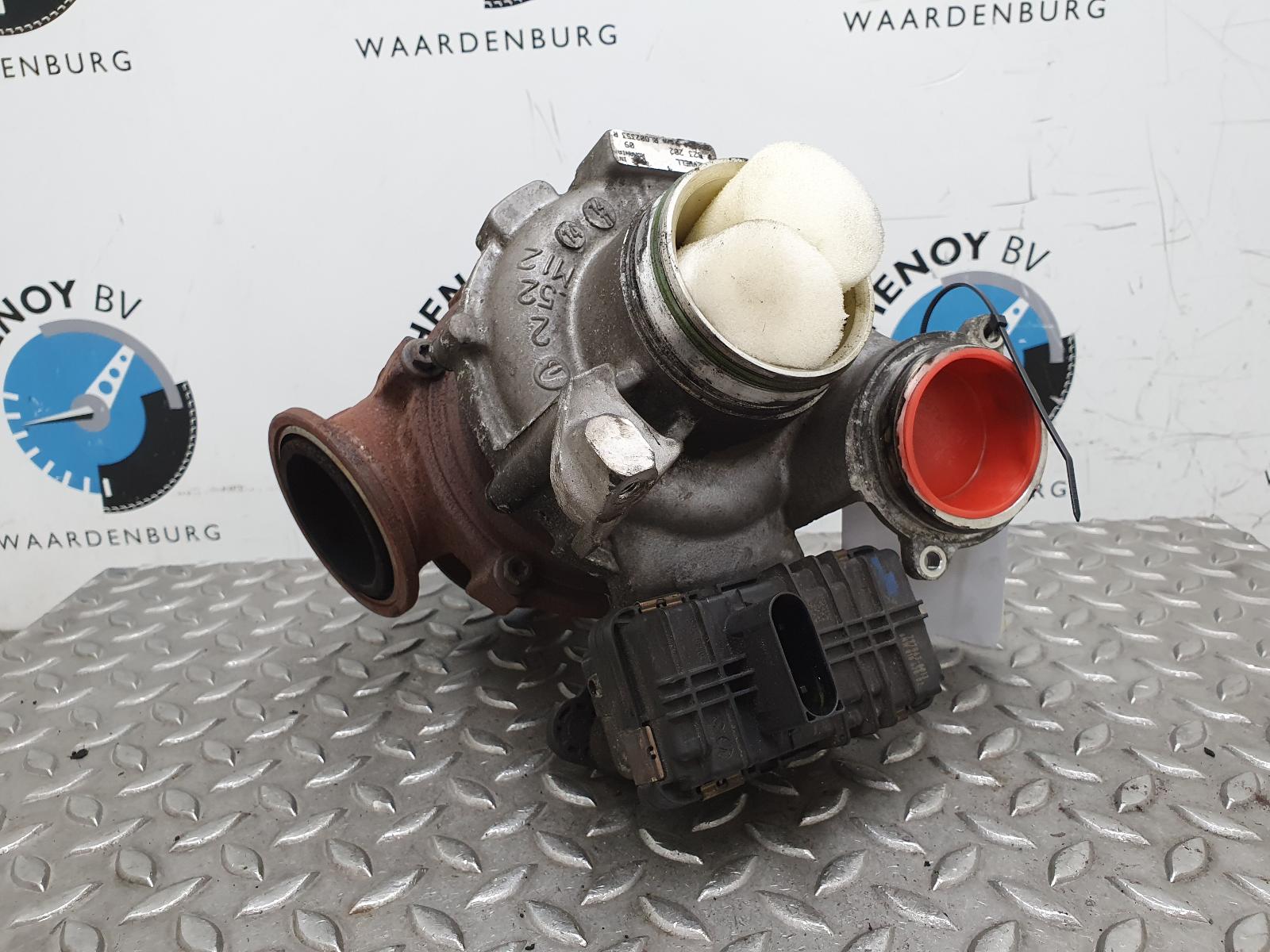 Bekijk Auto-onderdeel TURBO BMW 7 SERIES 2015