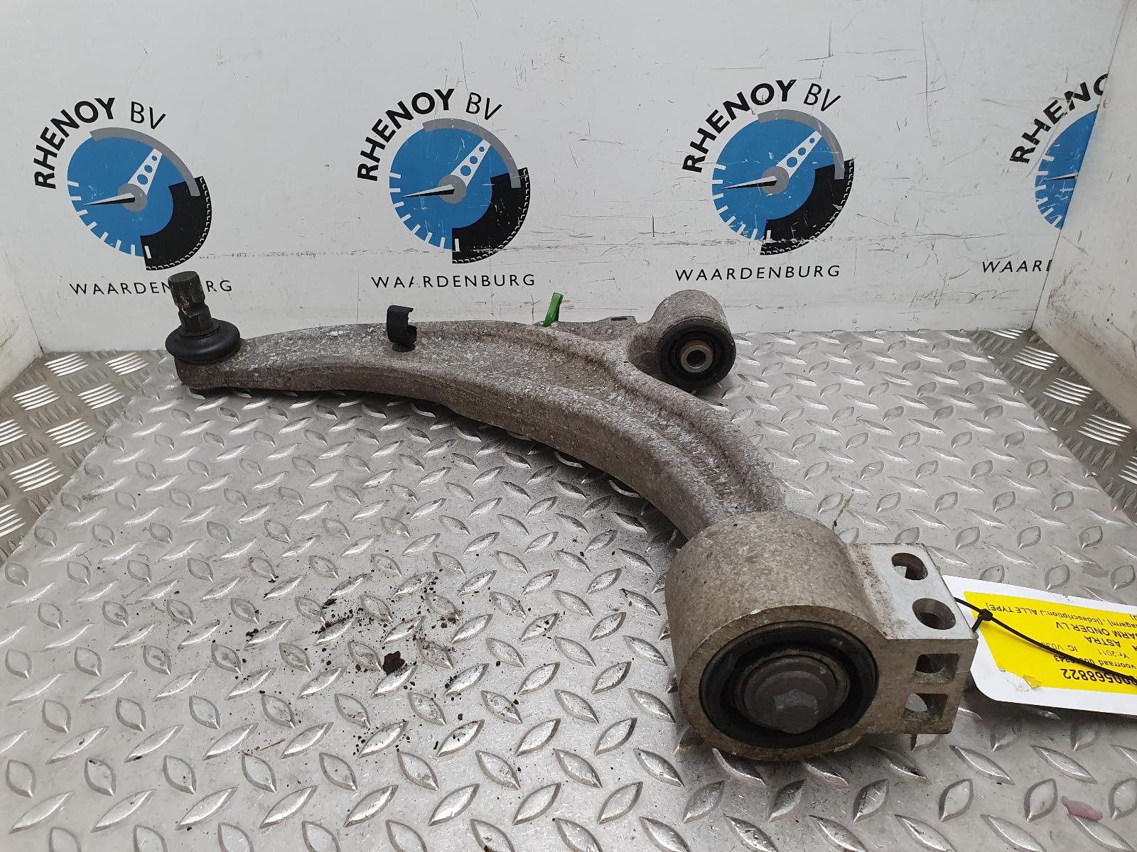 Bekijk Auto-onderdeel DRAAGARM ONDER LV OPEL / VAUXHALL ASTRA 2011