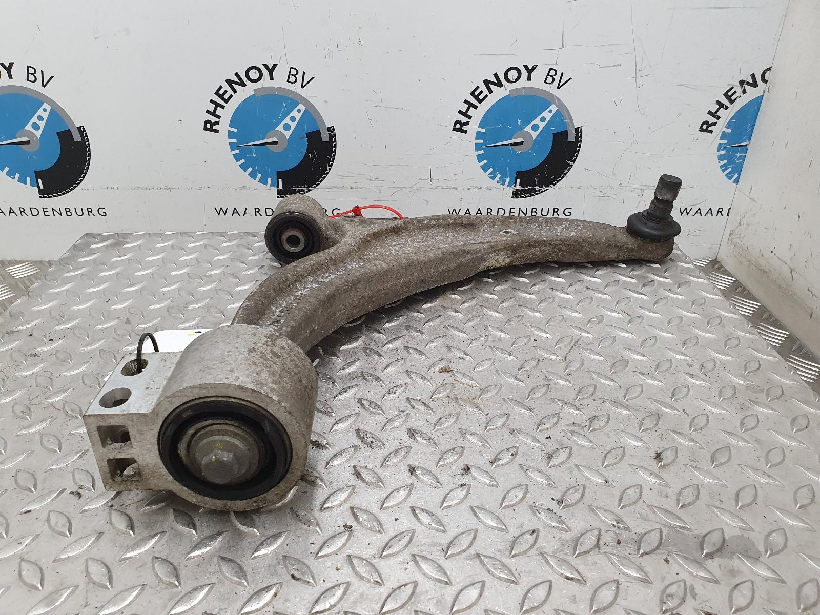 Bekijk Auto-onderdeel DRAAGARM ONDER RV OPEL / VAUXHALL ASTRA 2011