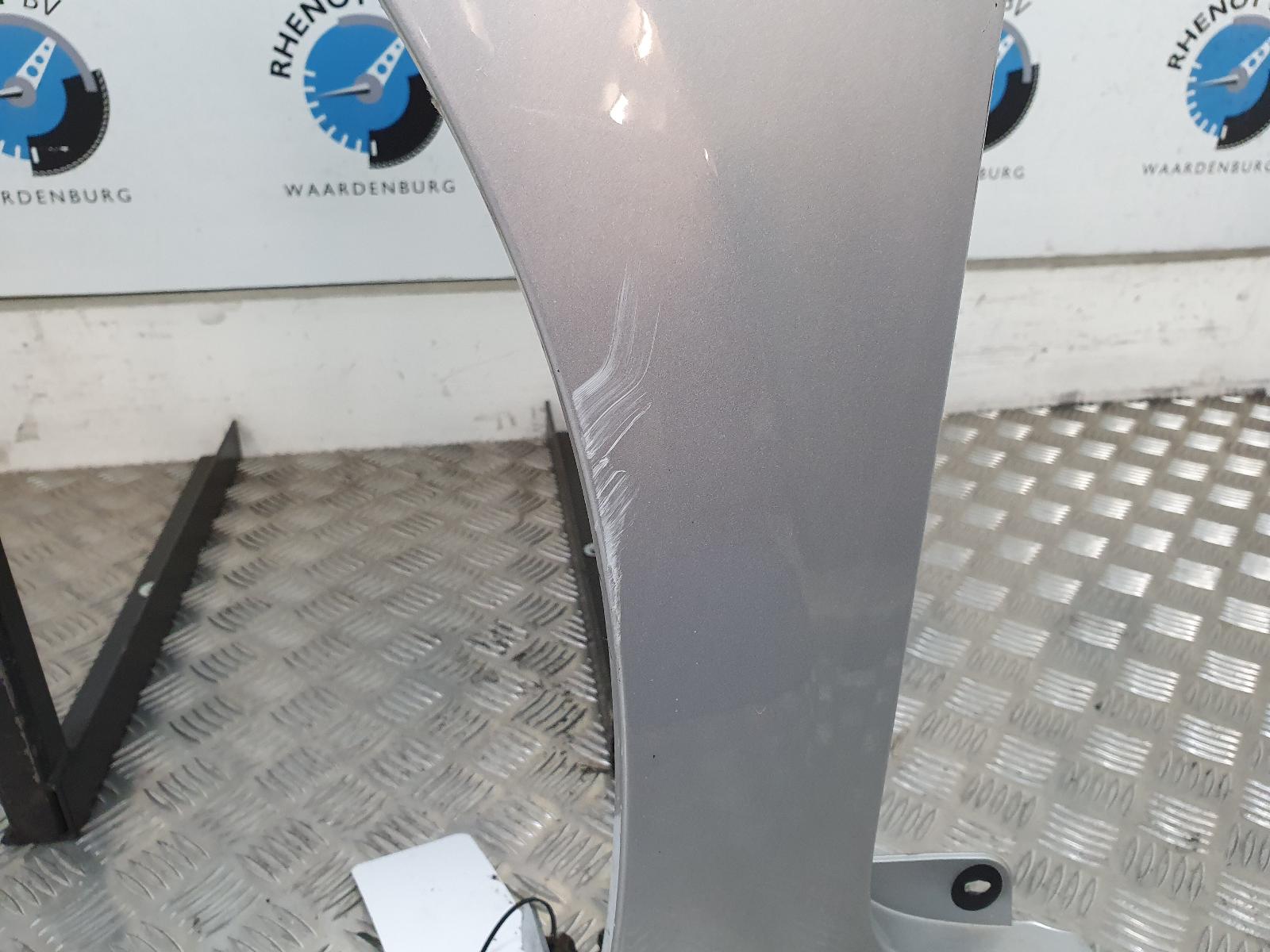 2013 RENAULT CLIO VOORSCHERM L View Auto part VOORSCHERM L RENAULT CLIO 2013