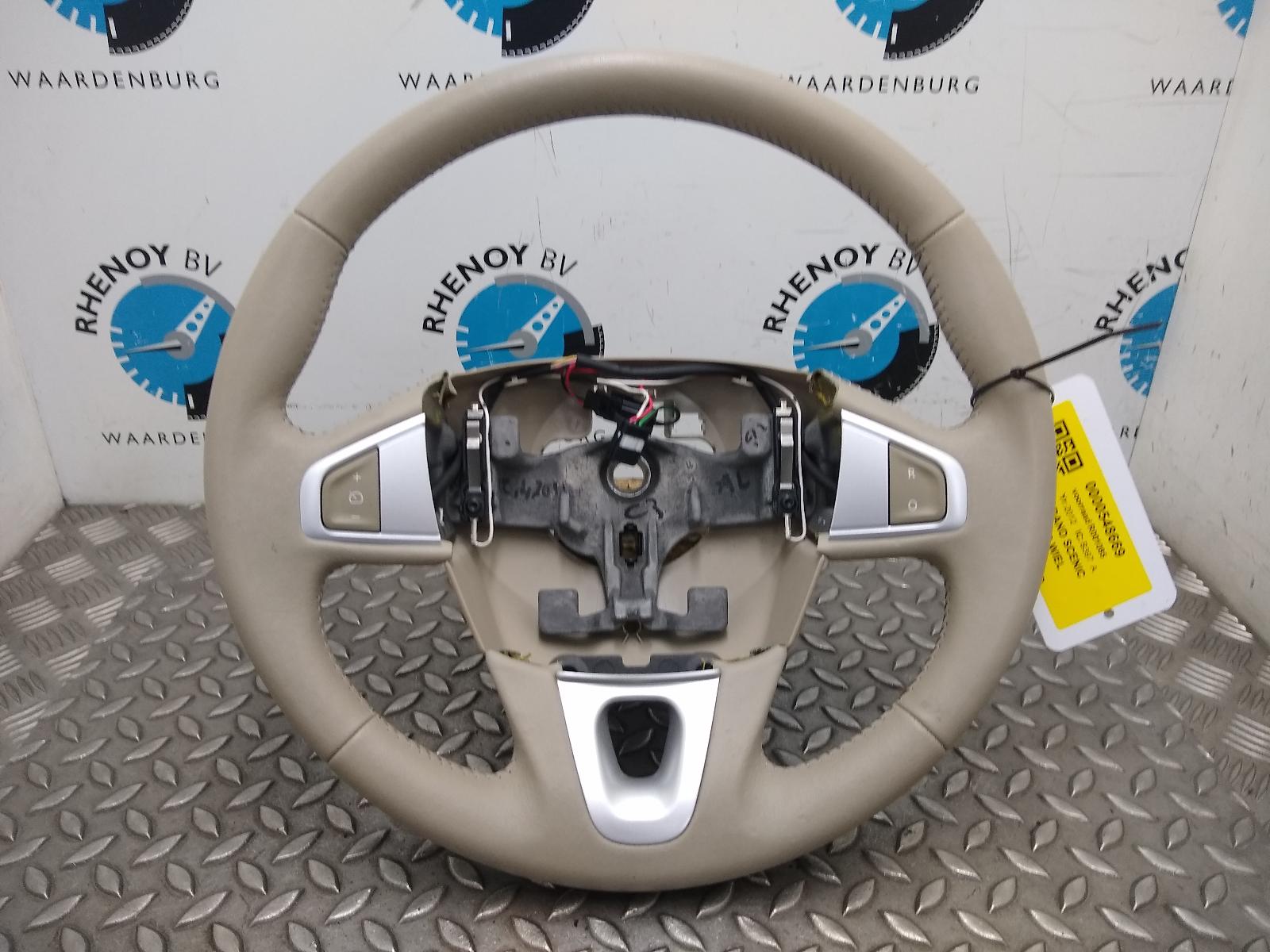 View Auto part STUURWIEL RENAULT SCENIC 2012