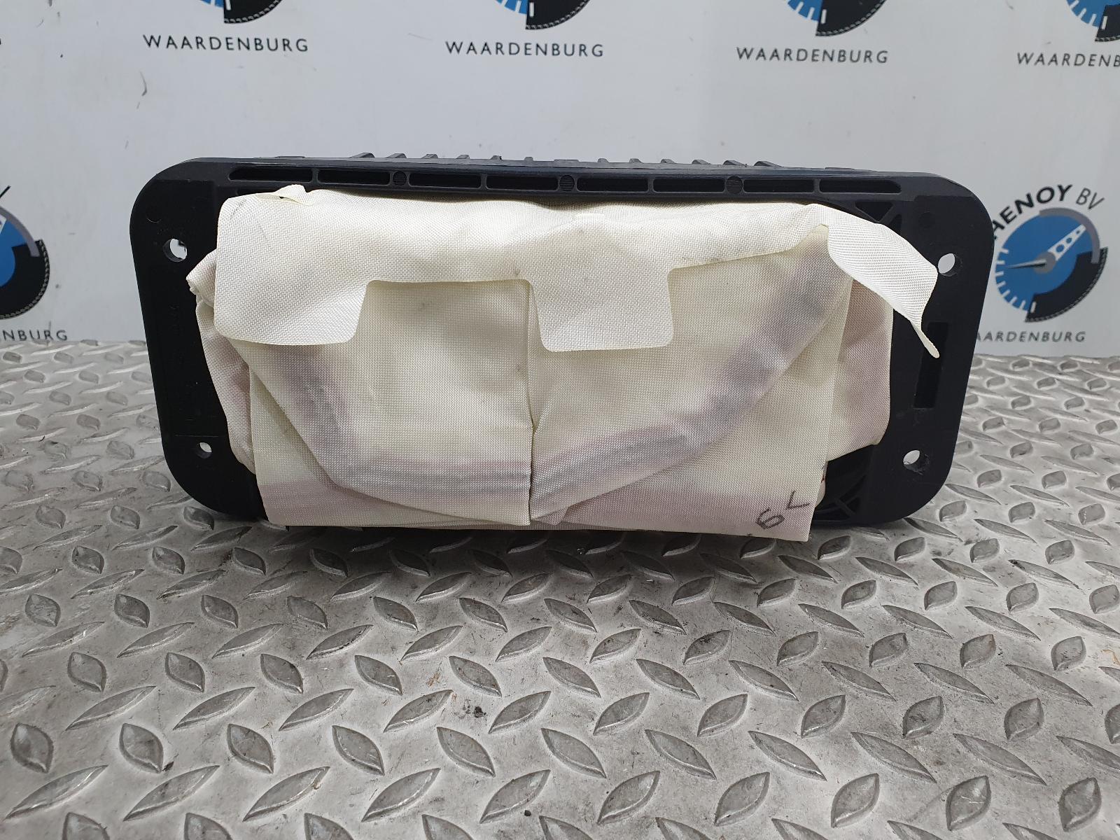 2013 MERCEDES E CLASS AIRBAG SET View Auto part AIRBAG SET MERCEDES E CLASS 2013