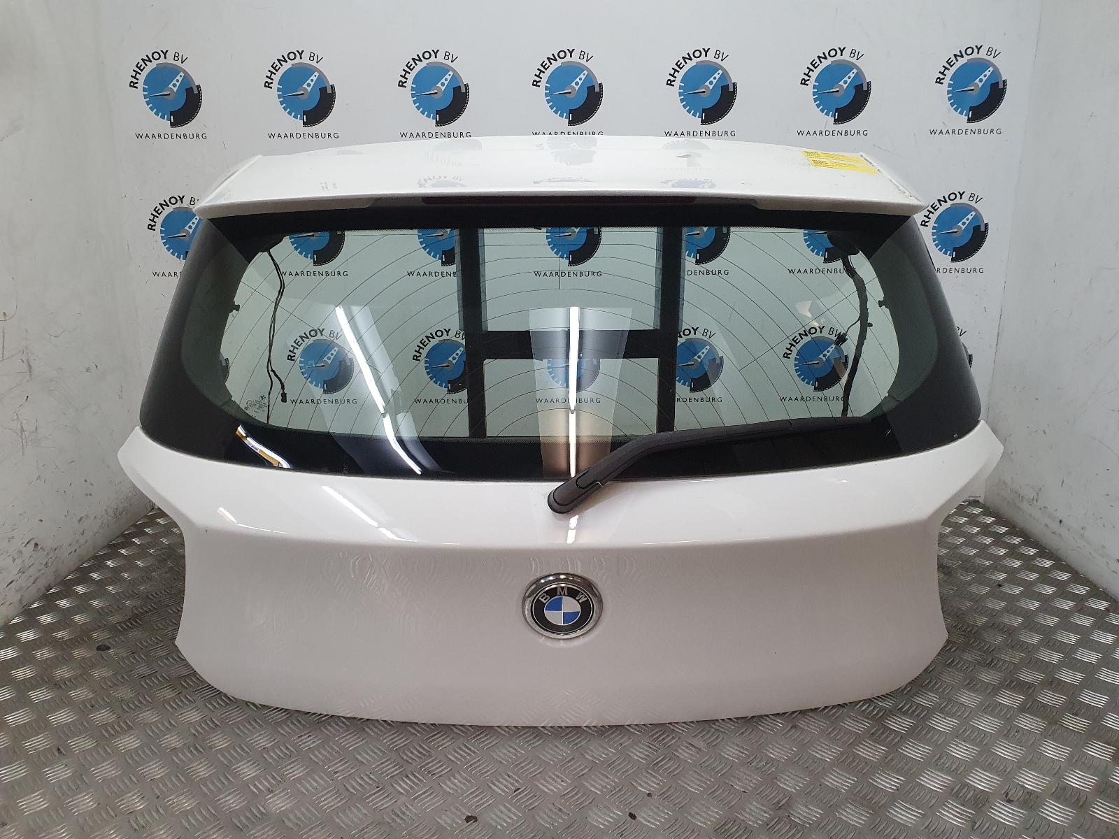 Bekijk Auto-onderdeel ACHTERKLEP BMW 1 SERIES 2013
