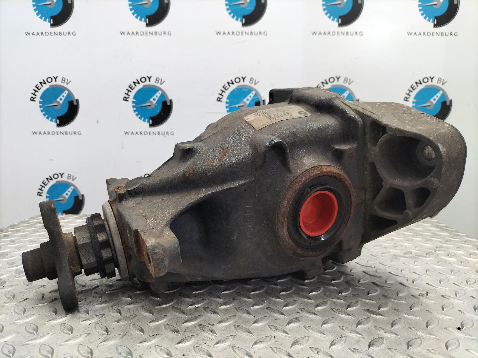 Bekijk Auto-onderdeel DIFFERENTIEEL / CARDAN BMW 1 SERIES 2013