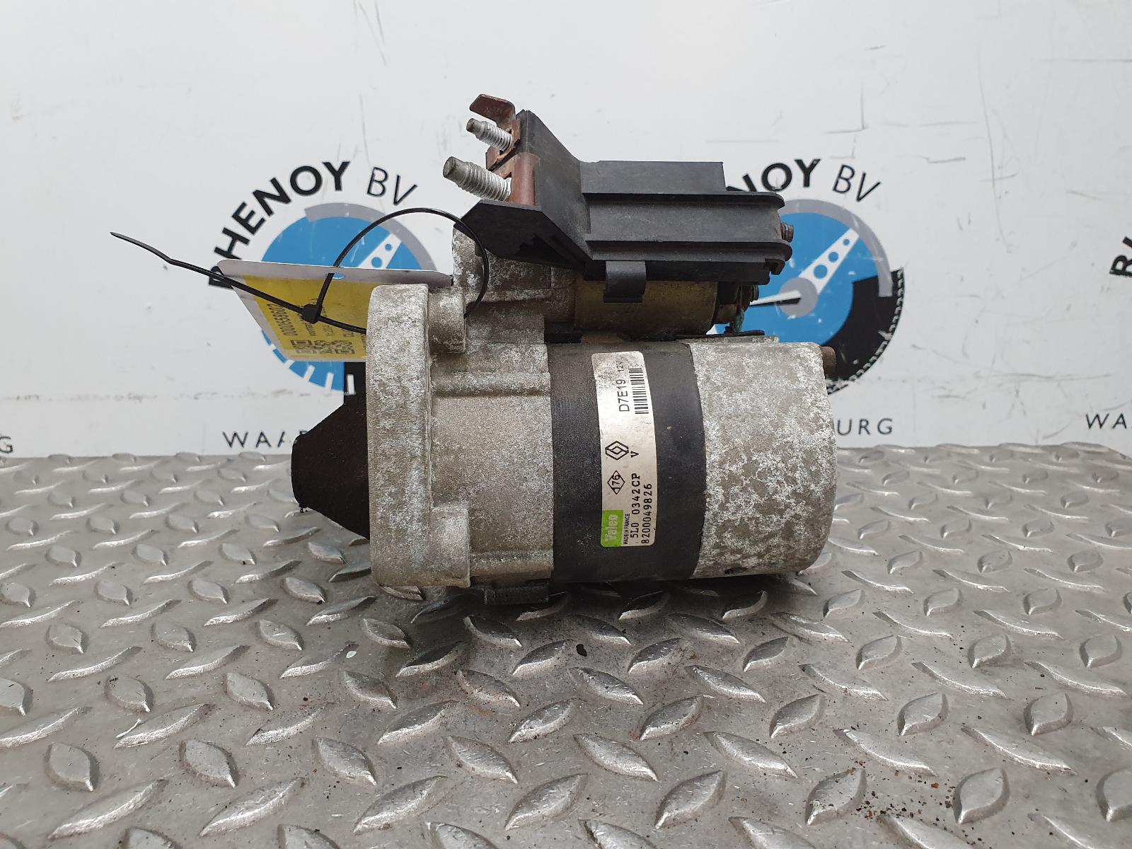 Bekijk Auto-onderdeel STARTMOTOR RENAULT CLIO 2004