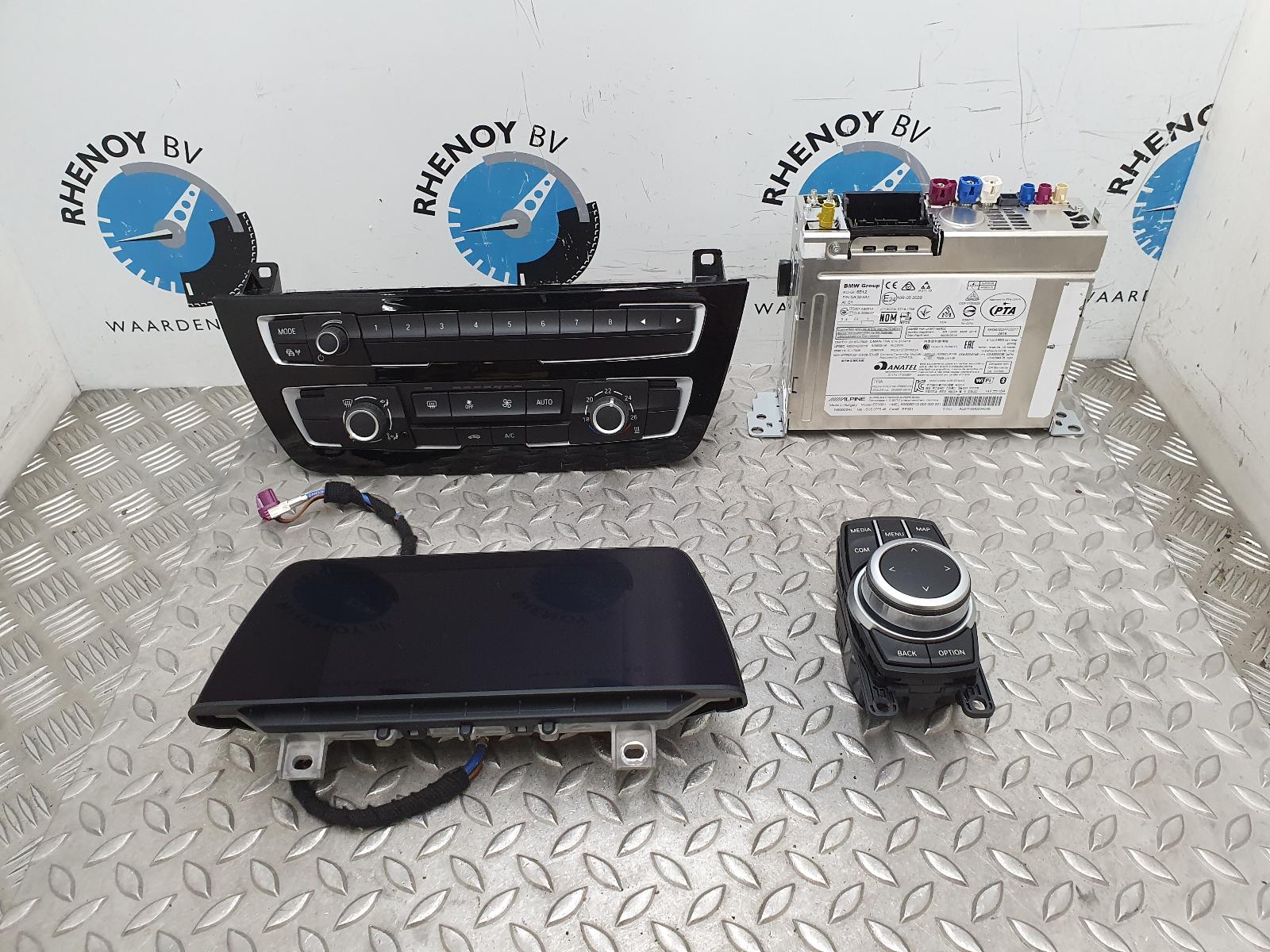 Bekijk Auto-onderdeel NAVIGATIE BMW 2 SERIES 2021