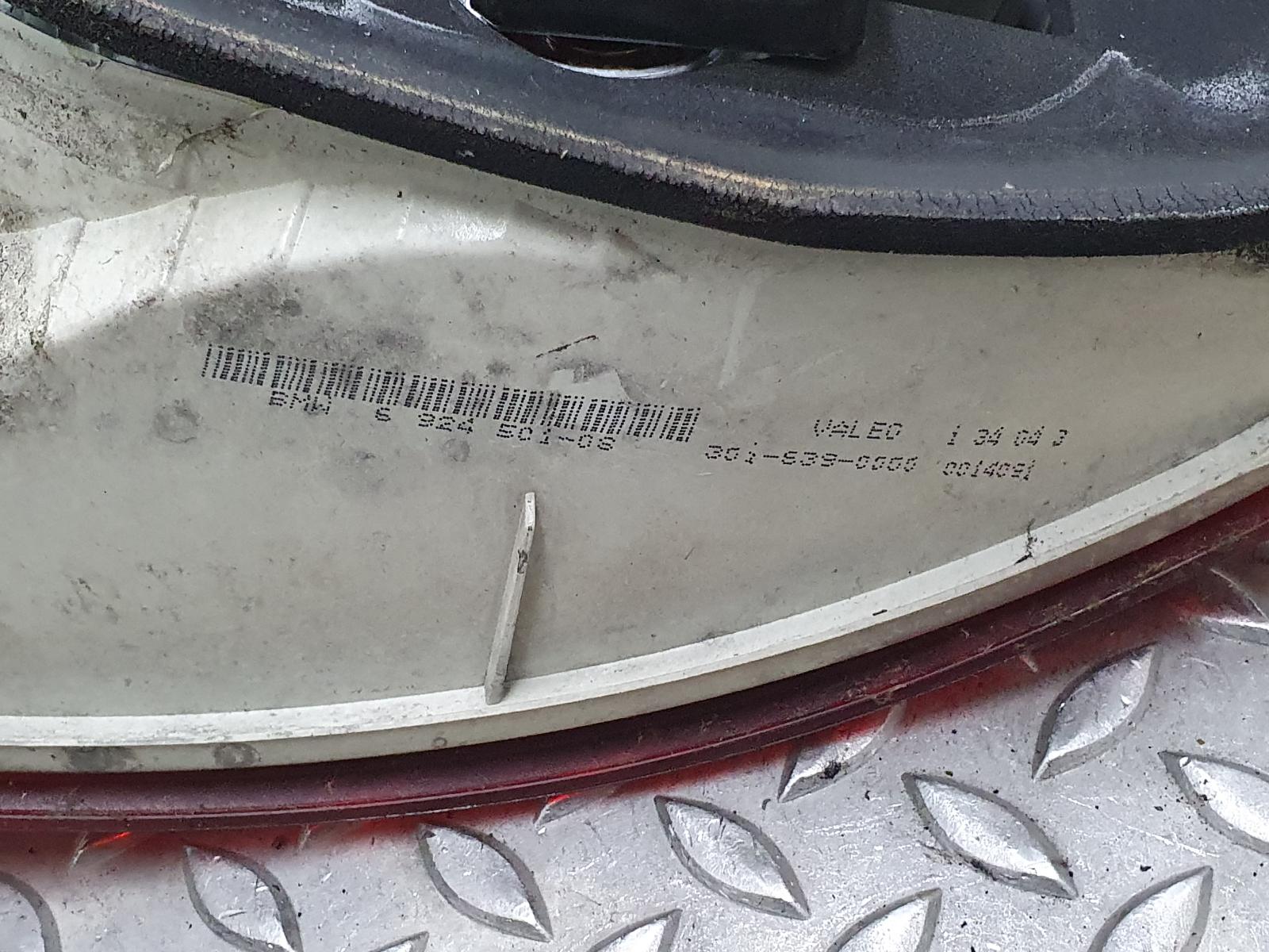 2004 BMW 1 SERIES ACHTERLICHT L View Auto part ACHTERLICHT L BMW 1 SERIES 2004