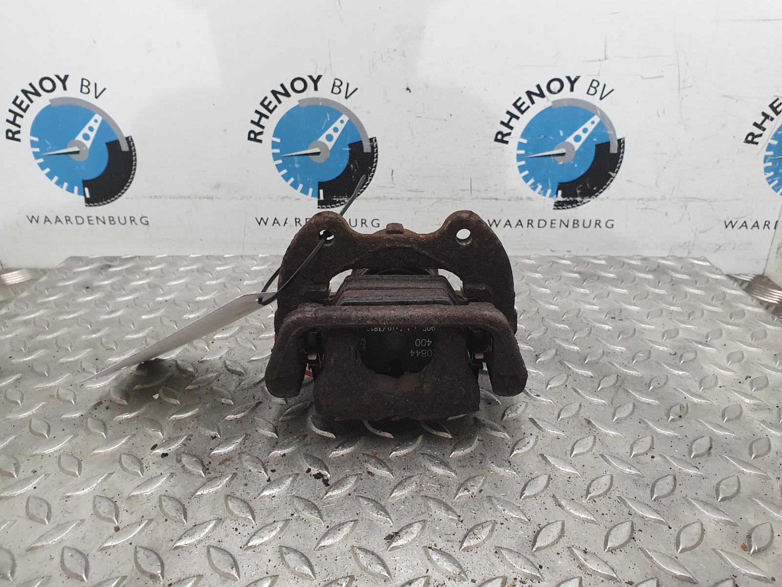 Bekijk Auto-onderdeel REM KLAUW BMW 1 SERIES 2004