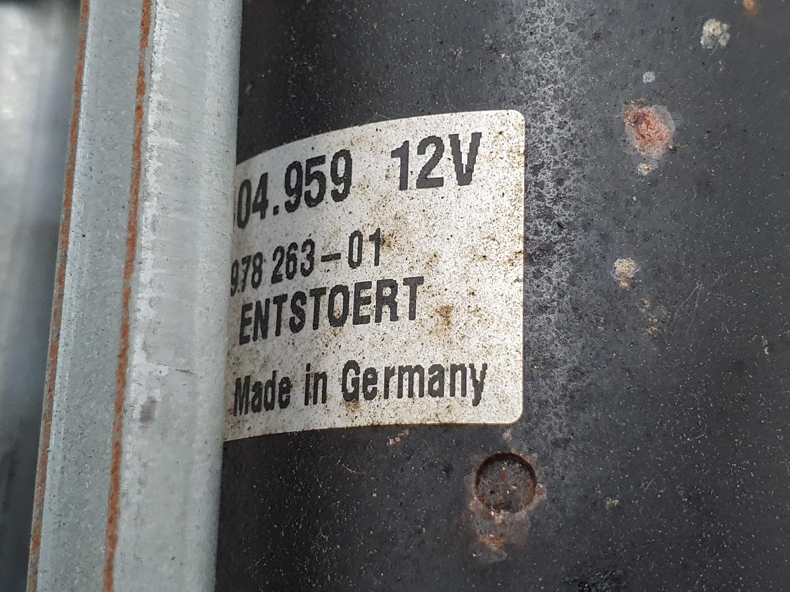 2005 BMW 3 SERIES RUITENWISSERMOTOR VOOR View Auto part RUITENWISSERMOTOR VOOR BMW 3 SERIES 2005