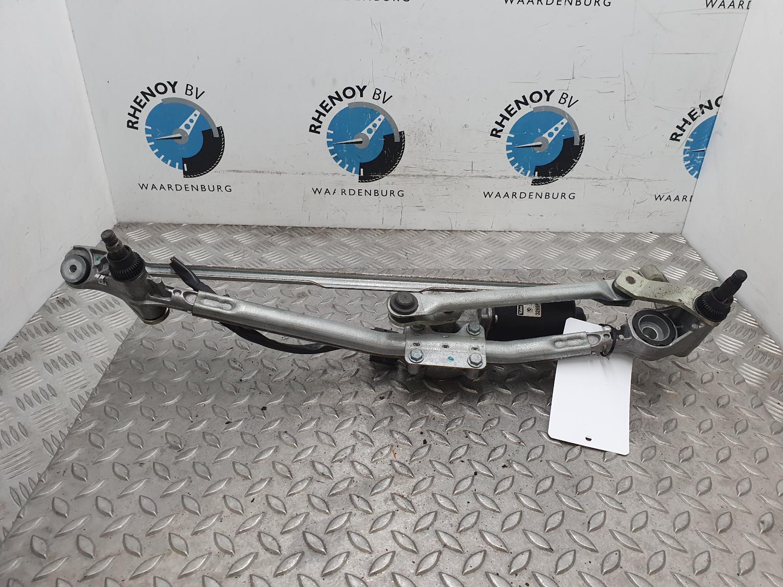 View Auto part Wiper Motor Front BMW 3 SERIES 2005