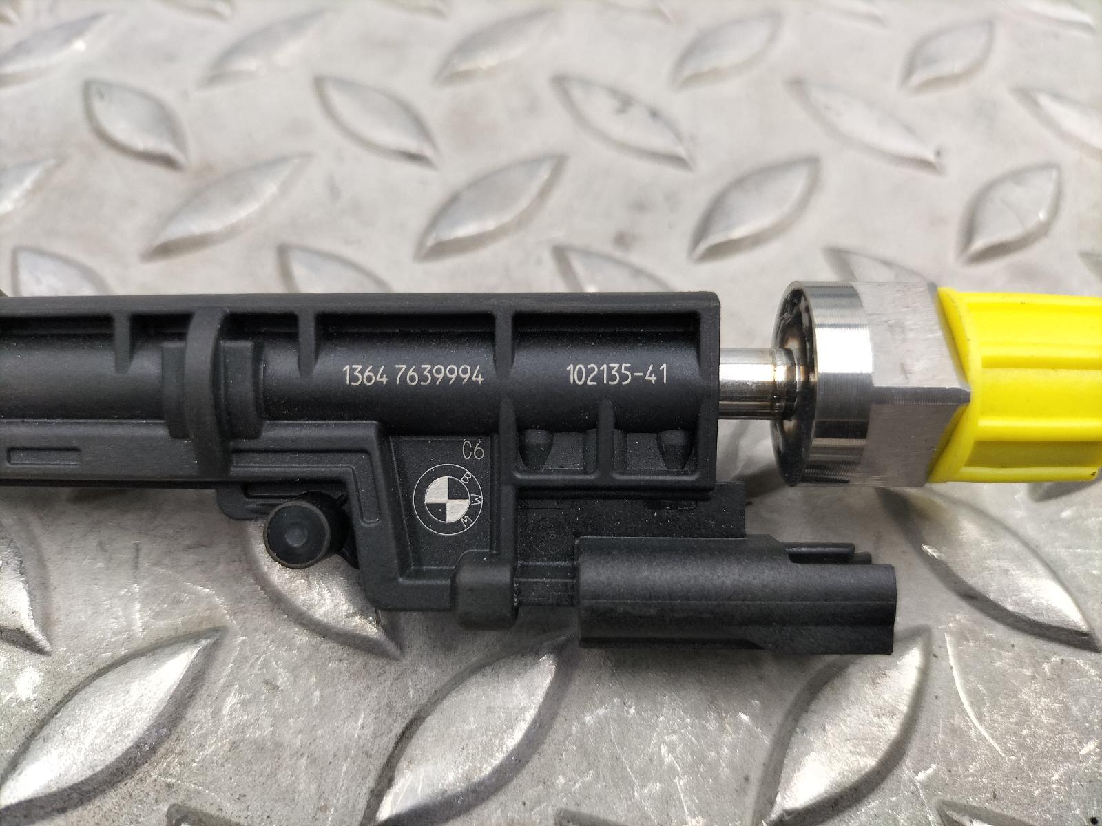 View Auto part BRANDSTOF INJECTOR / VERSTUIVER BMW X5 2016