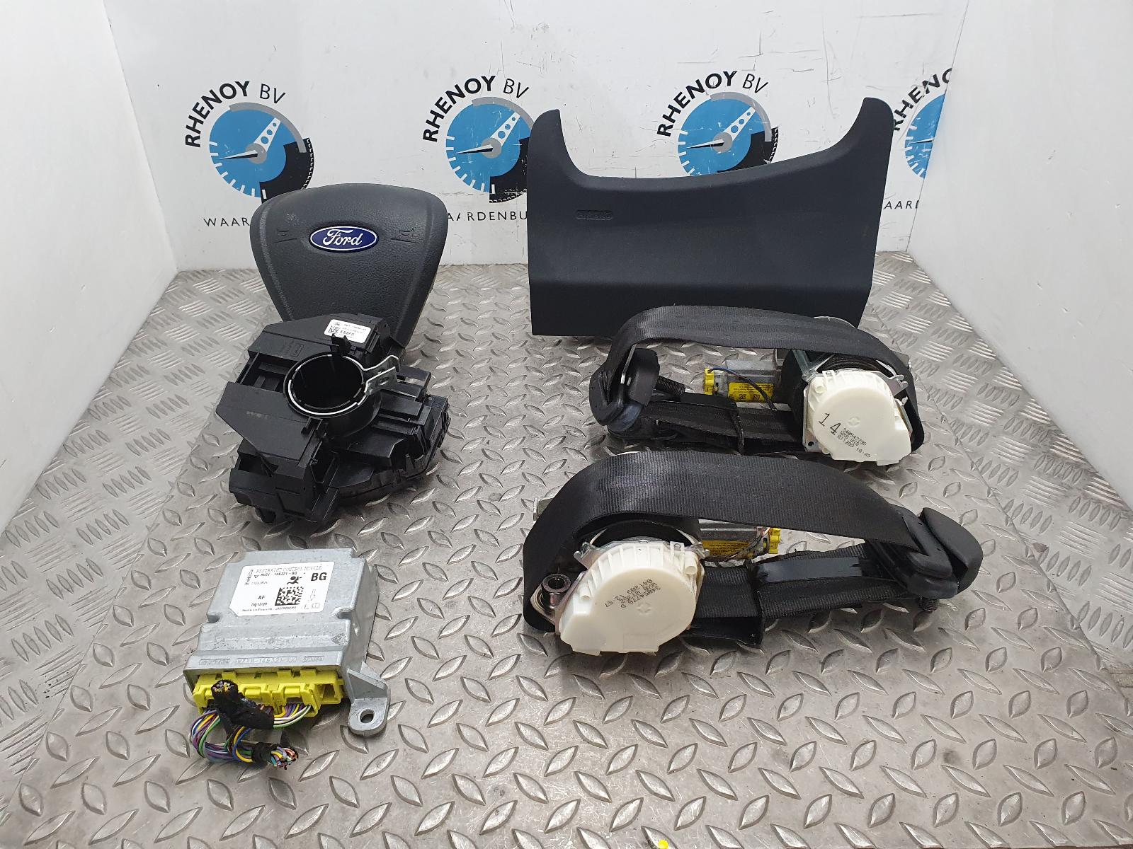 Bekijk Auto-onderdeel AIRBAG SET FORD FIESTA 2014
