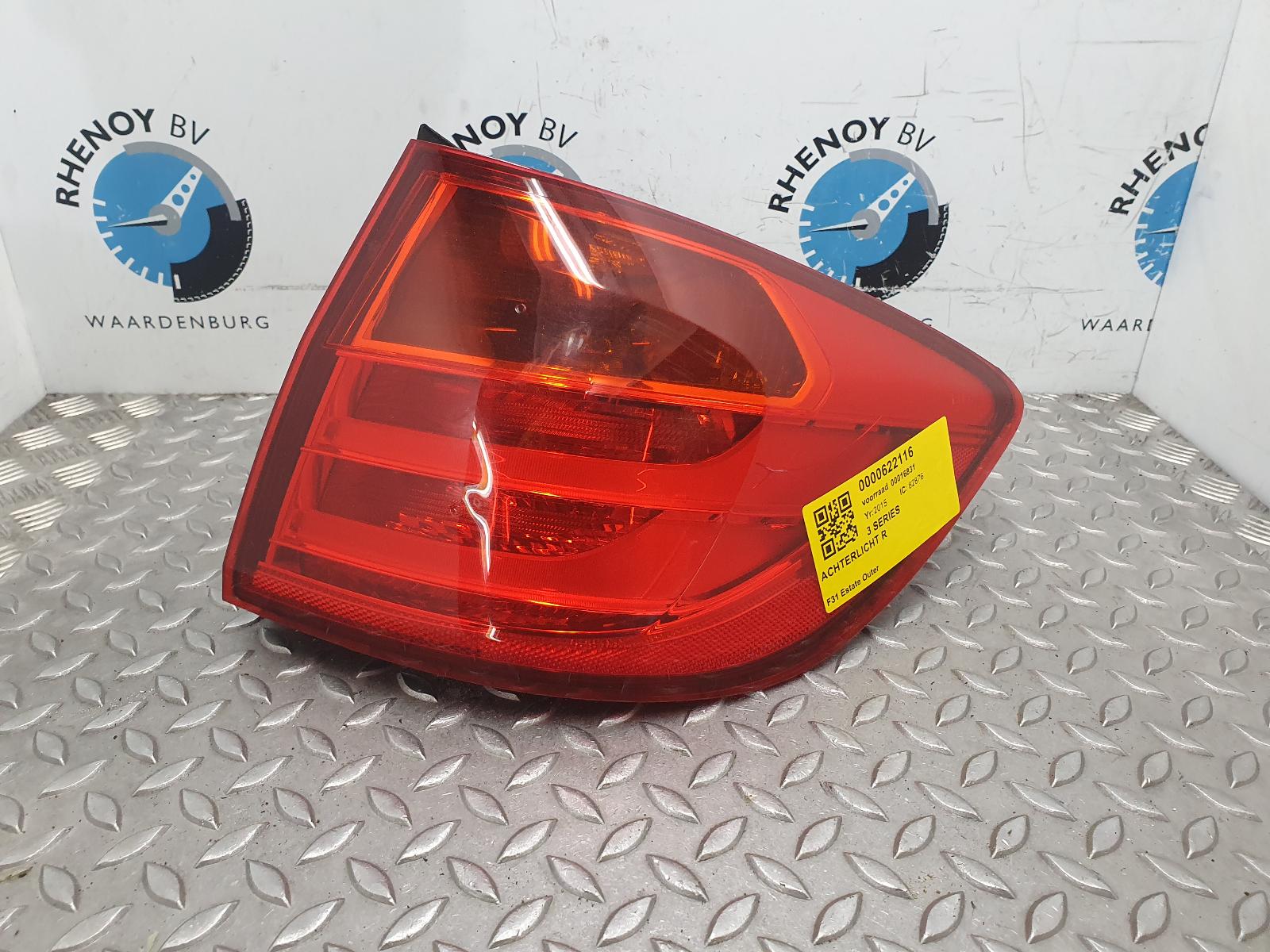 Bekijk Auto-onderdeel ACHTERLICHT R BMW 3 SERIES 2015