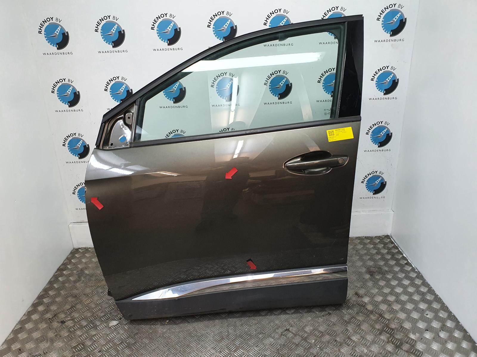 Bekijk Auto-onderdeel PORTIER LV  PEUGEOT 3008 2020