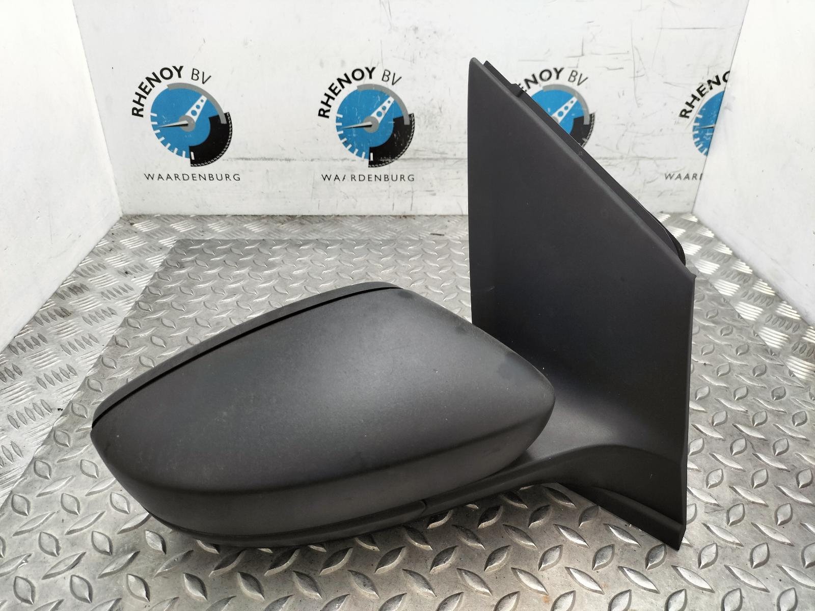 2013 VOLKSWAGEN UP SPIEGEL R View Auto part SPIEGEL R VOLKSWAGEN UP 2013