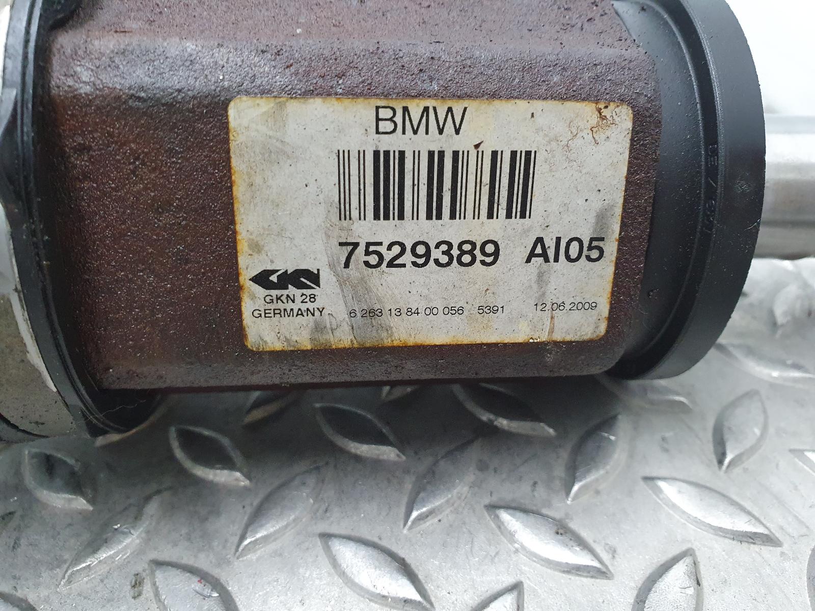 2009 BMW 3 SERIES AANDRIJFAS L View Auto part AANDRIJFAS L BMW 3 SERIES 2009