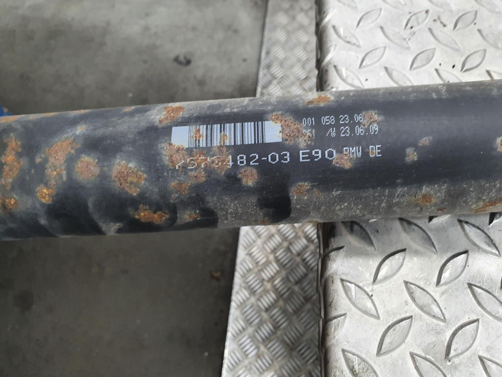 View Auto part TUSSENAS ACHTER BMW 3 SERIES 2009