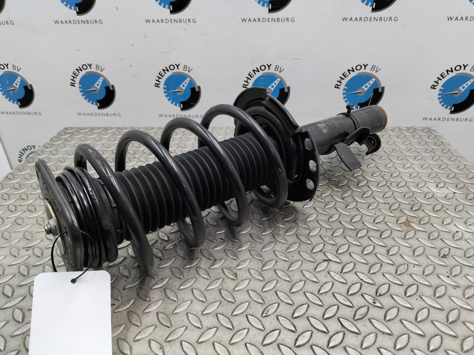 View Auto part VEERPOOT / SCHOKBREKER LV FORD FOCUS 2016