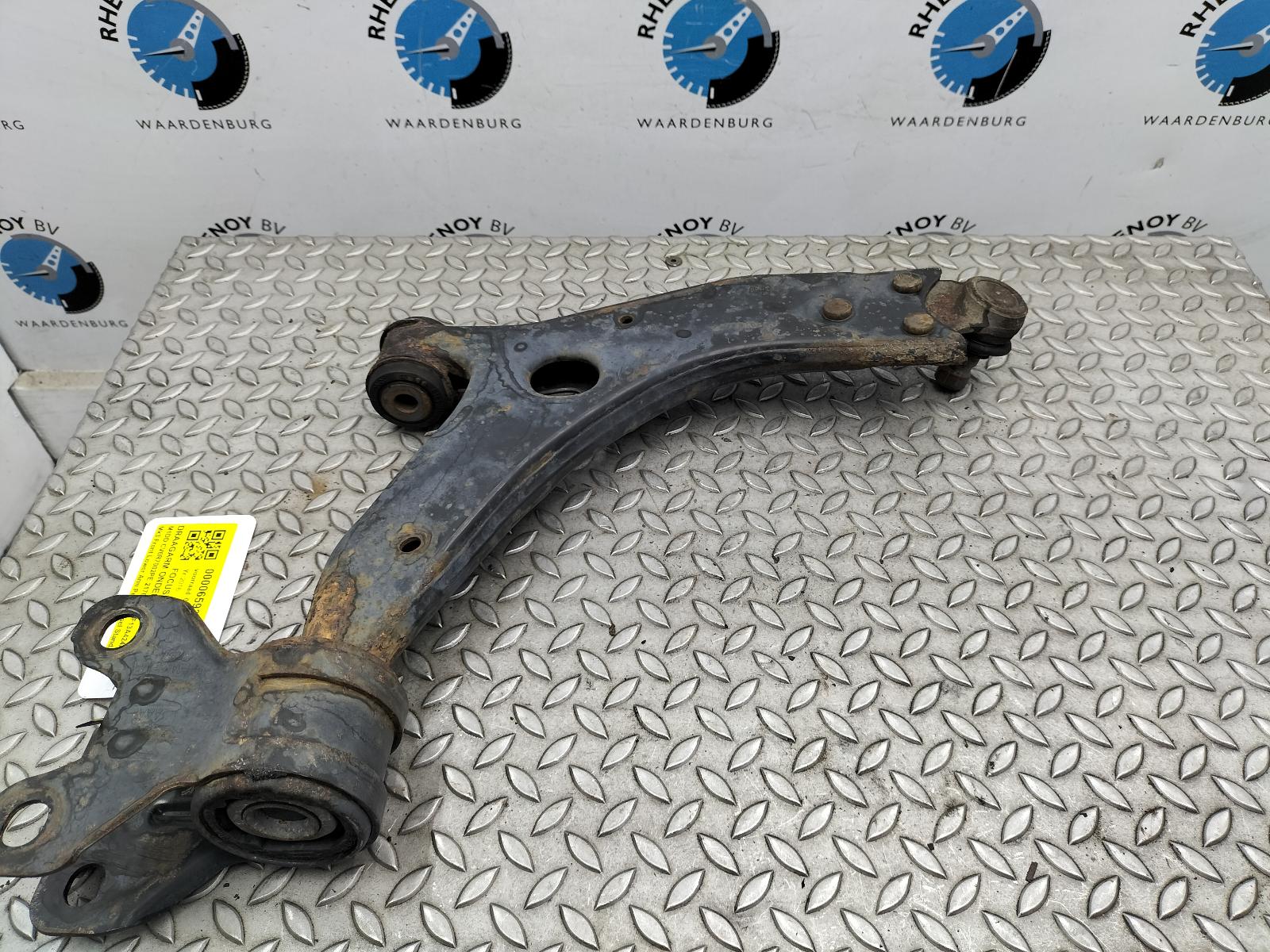 View Auto part DRAAGARM ONDER LV FORD FOCUS 2016