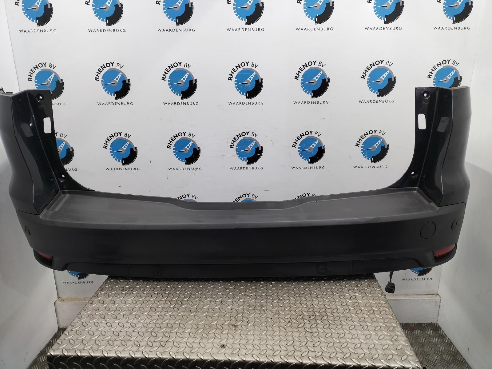 Bekijk Auto-onderdeel BUMPER ACHTER FORD FOCUS 2016