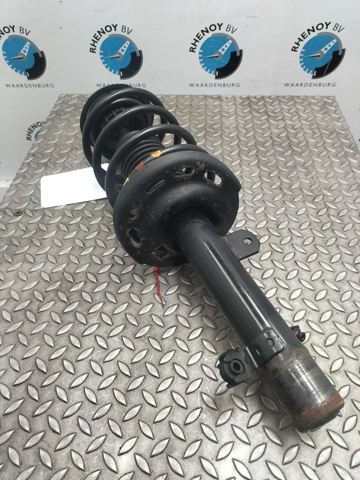 2017 PEUGEOT 2008 VEERPOOT / SCHOKBREKER RV View Auto part VEERPOOT / SCHOKBREKER RV PEUGEOT 2008 2017