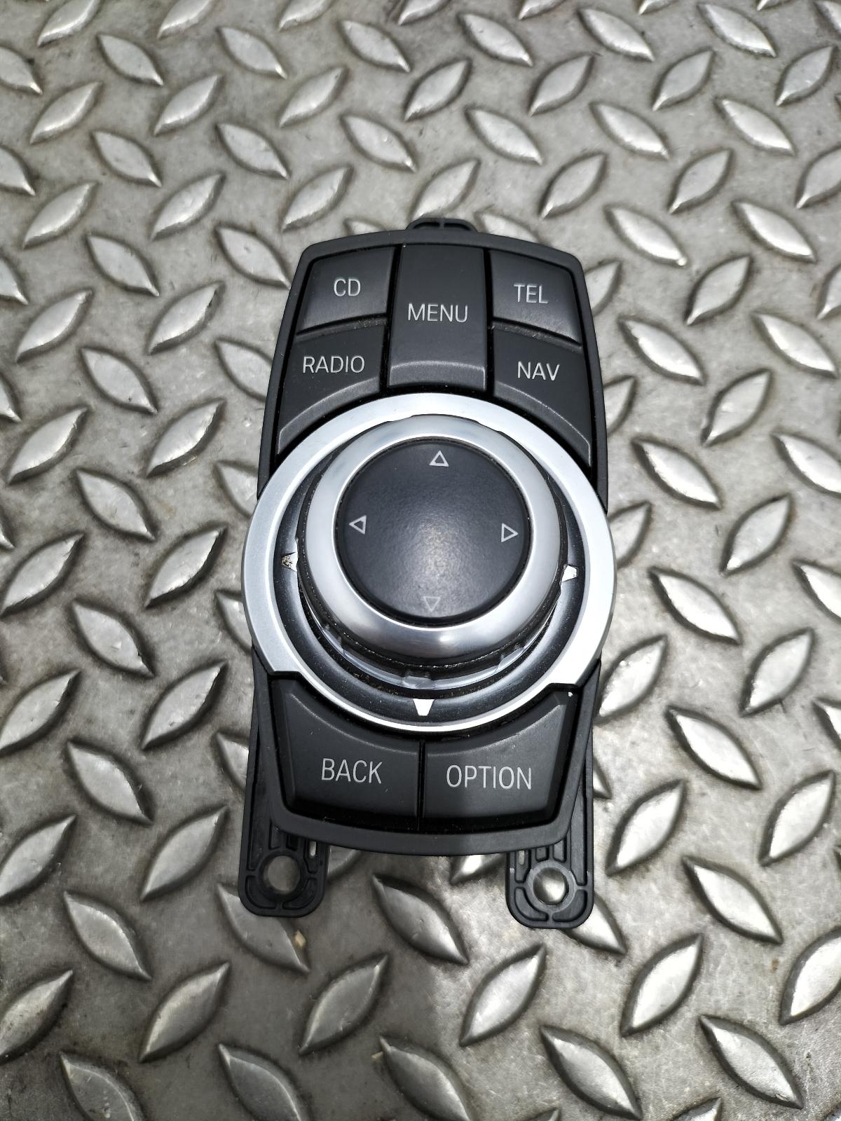 2012 BMW X3 NAVIGATIE View Auto part NAVIGATIE BMW X3 2012
