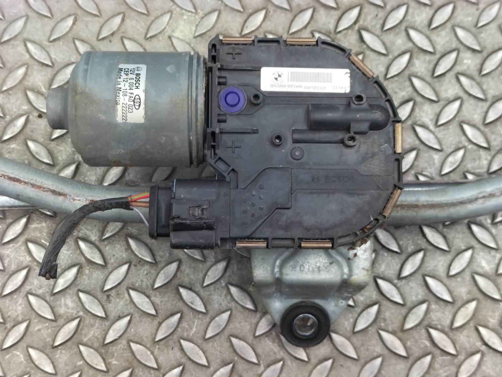 2012 BMW X3 RUITENWISSERMOTOR VOOR View Auto part RUITENWISSERMOTOR VOOR BMW X3 2012