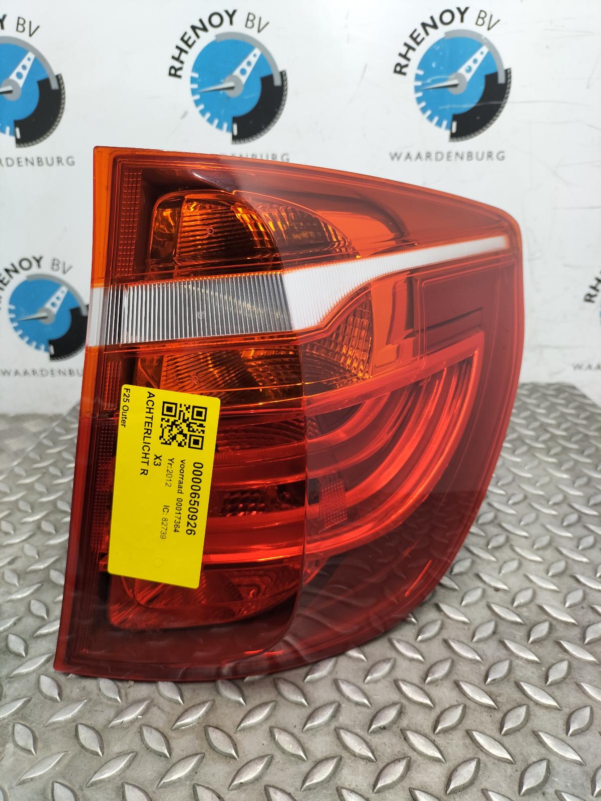 Bekijk Auto-onderdeel ACHTERLICHT R BMW X3 2012