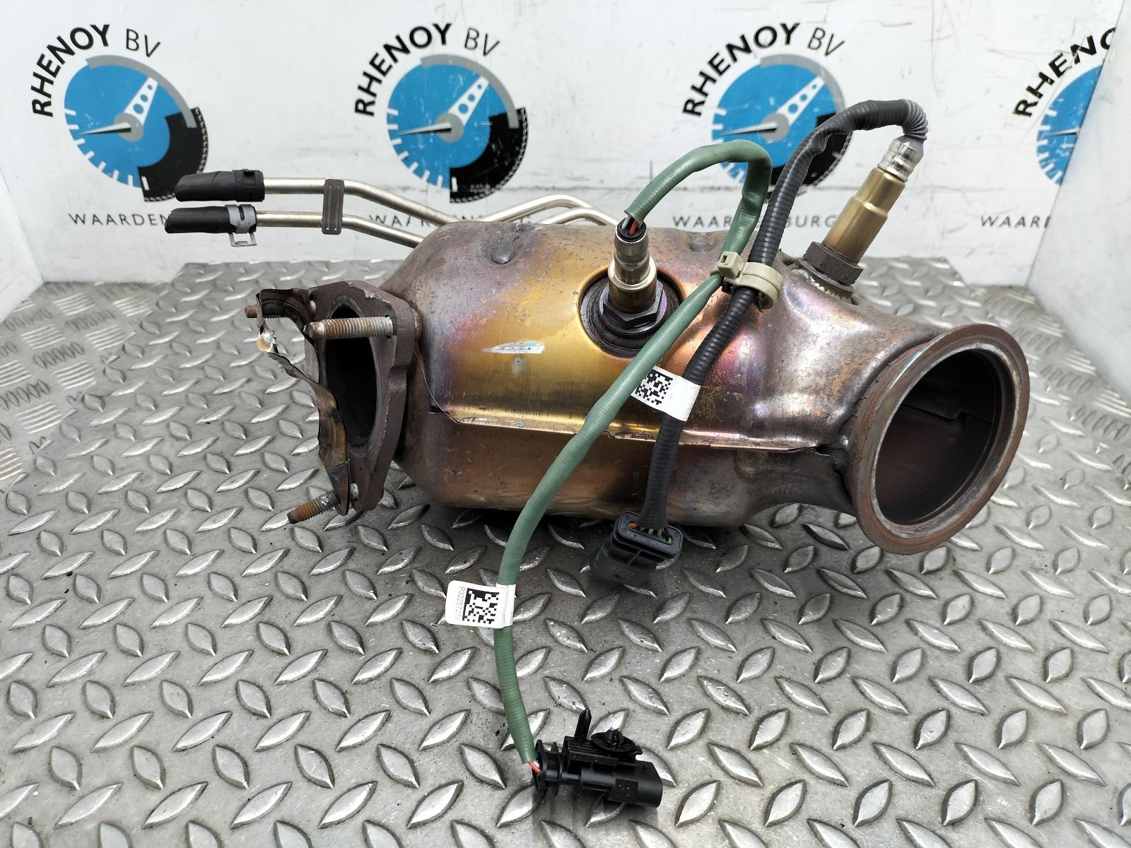 Bekijk Auto-onderdeel KATALYSATOR LYNK AND CO 01 2023