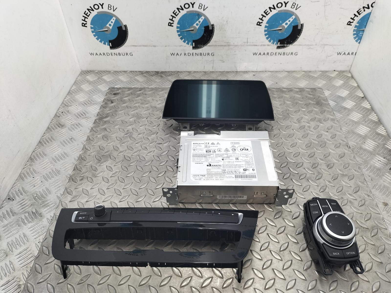 Bekijk Auto-onderdeel NAVIGATIE BMW 2 SERIES 2020