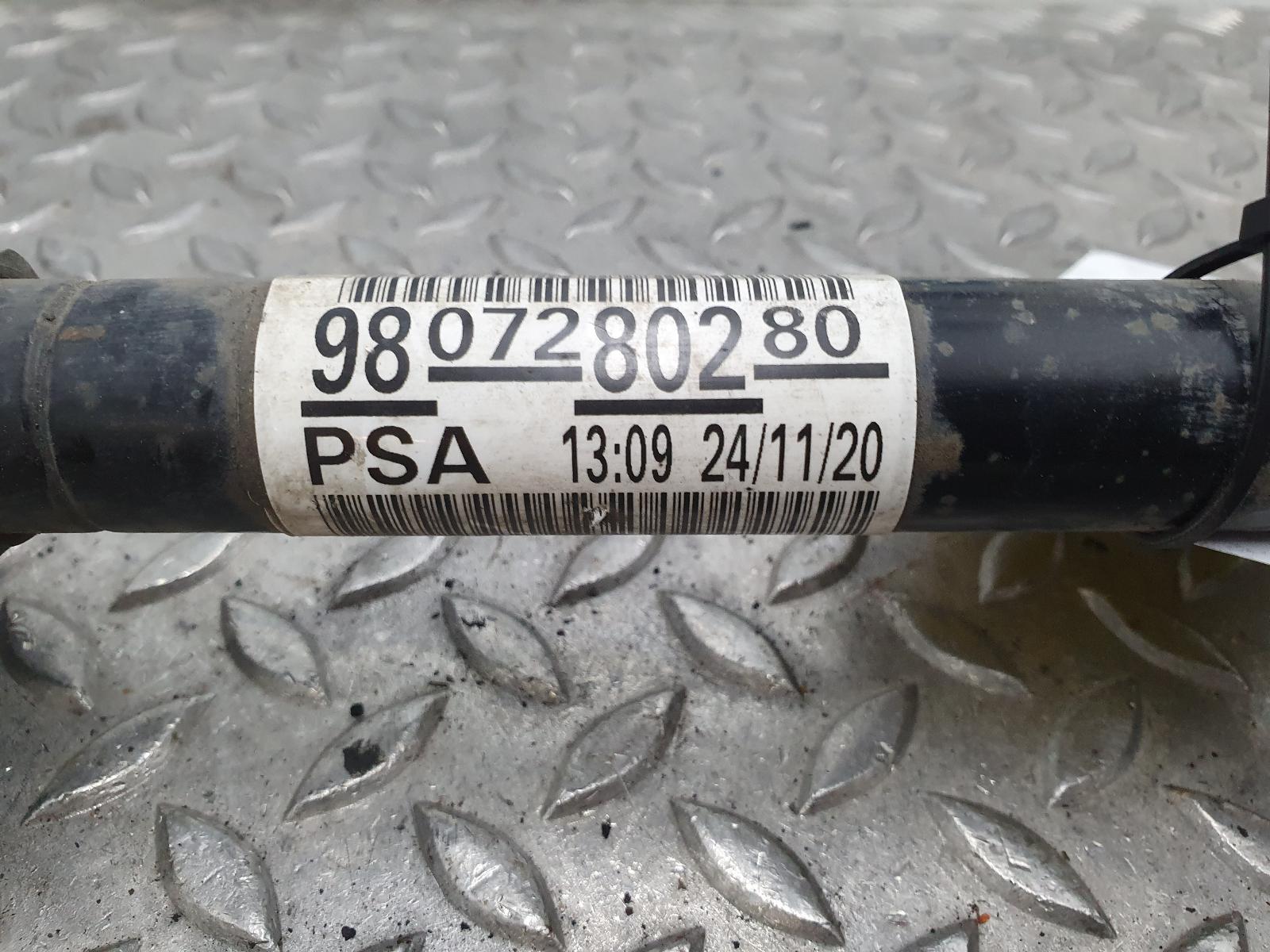 View Auto part AANDRIJFAS L CITROEN C3 2021
