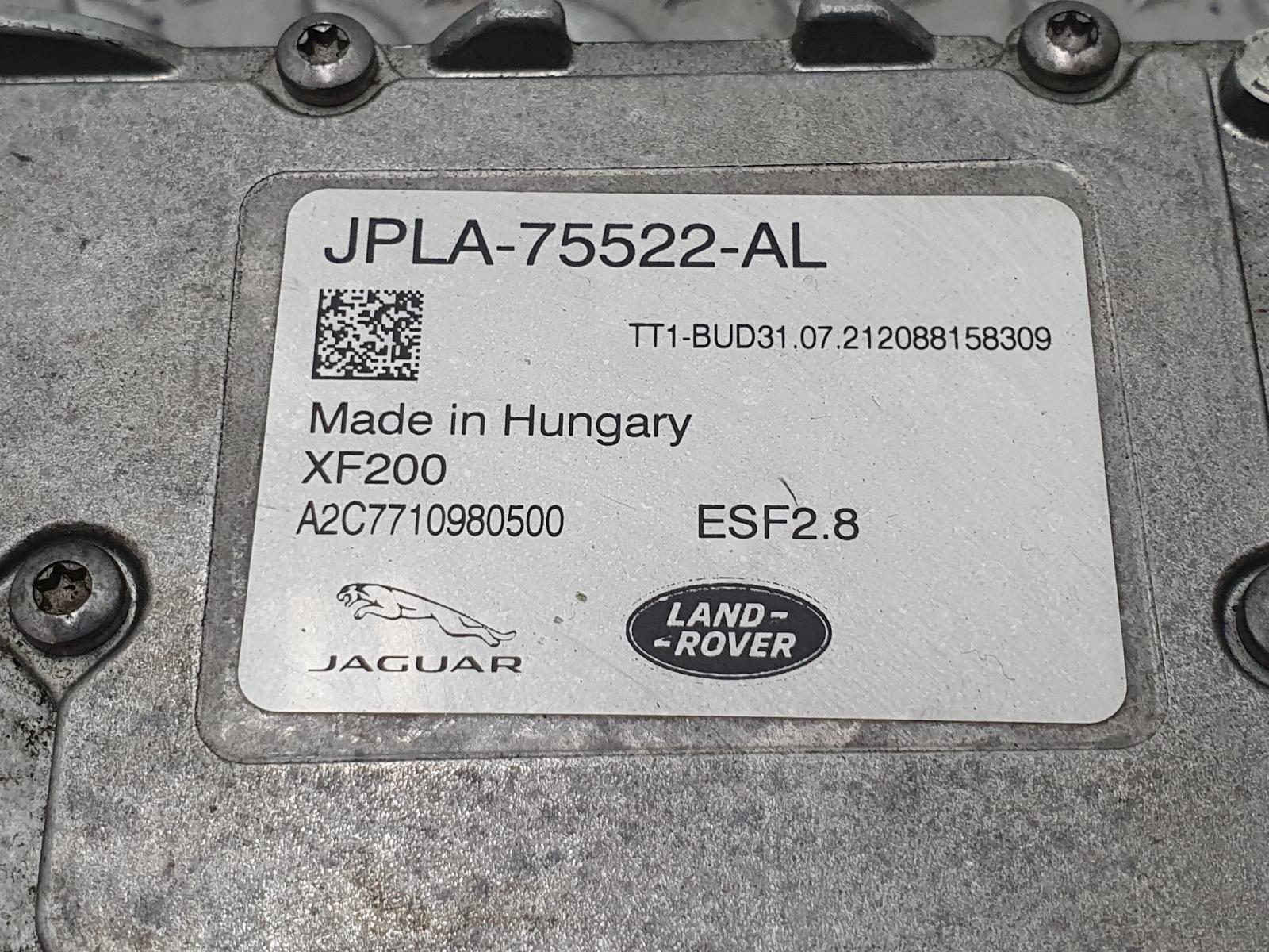 View Auto part EV / HYBRIDE ELEKTRONISCHE OMVORMER LAND ROVER RANGE ROVER SPORT 2022