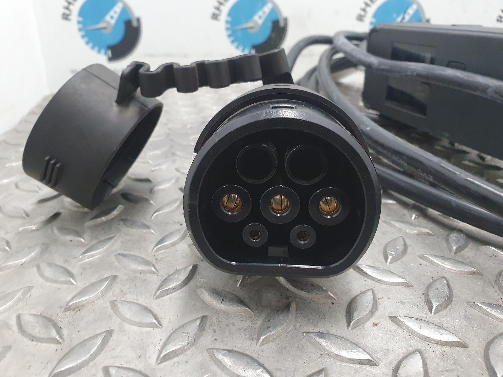 View Auto part EV_BATTERY_CHARGER_CABLE KIA EV6 2022