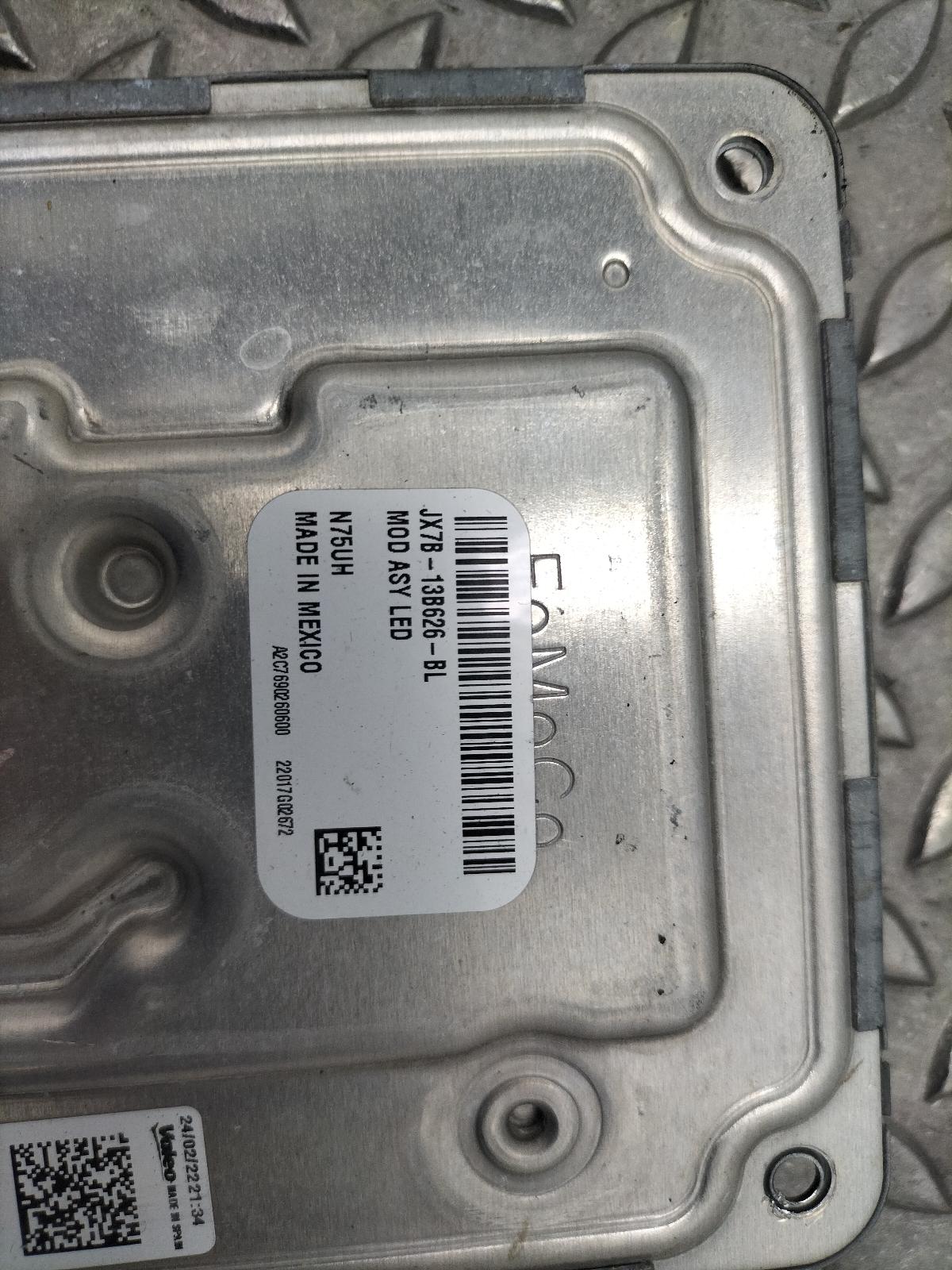 View Auto part XENON STUURAPPARAAT FORD KUGA 2022