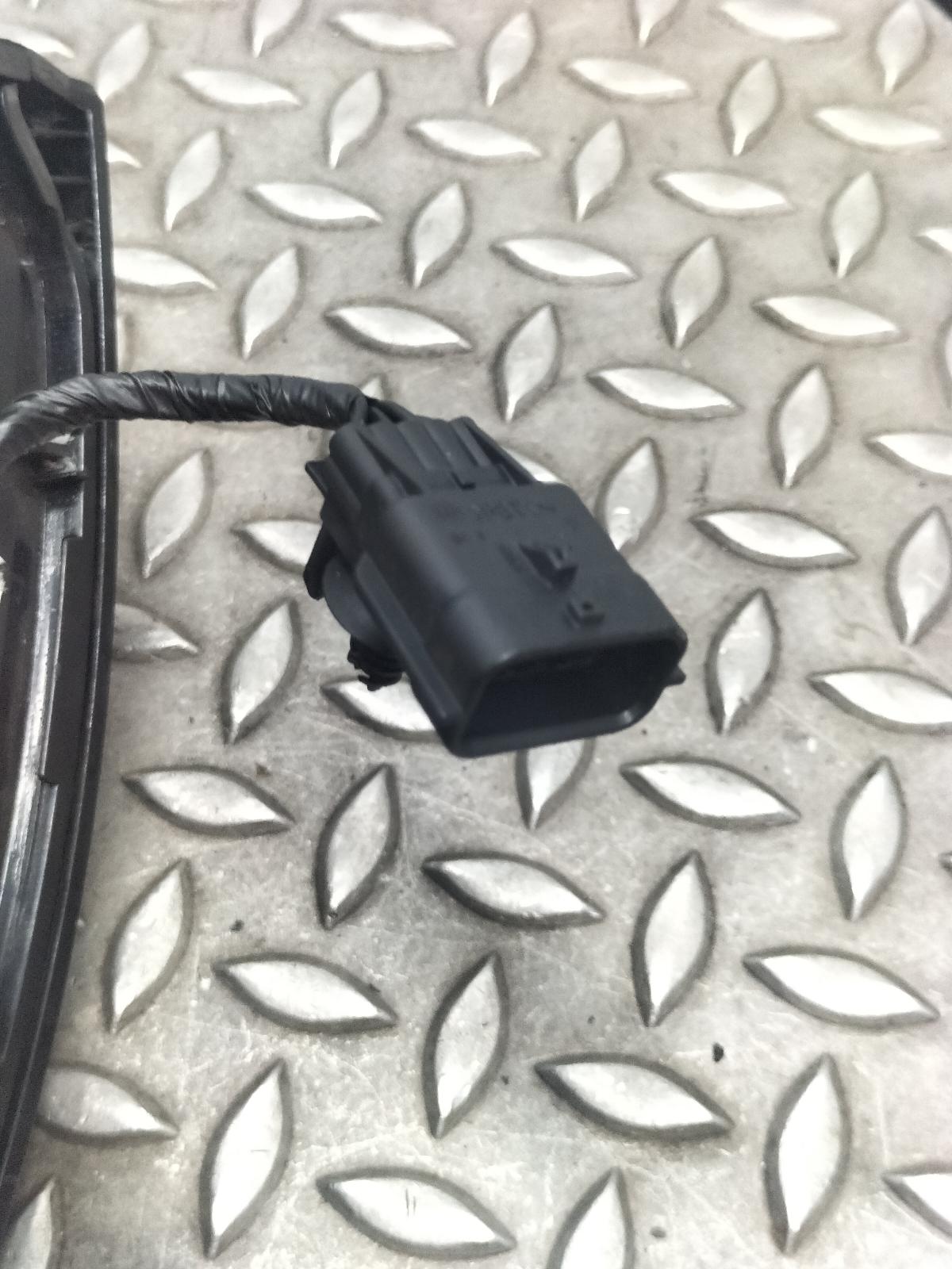 2020 LAND ROVER DISCOVERY SPORT ACHTERLICHT R View Auto part ACHTERLICHT R LAND ROVER DISCOVERY SPORT 2020